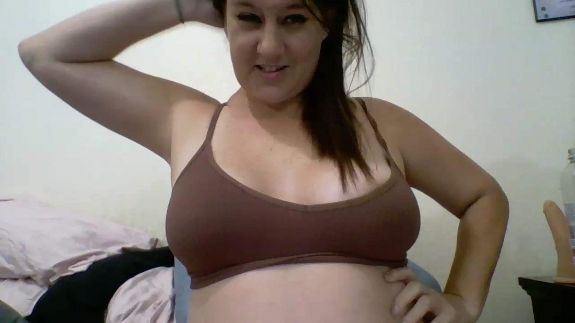 Gallery image thumbnail from Kenzie_leigh's myfreecams stream on, 01/13/2023, 20:54 image 20 of 20