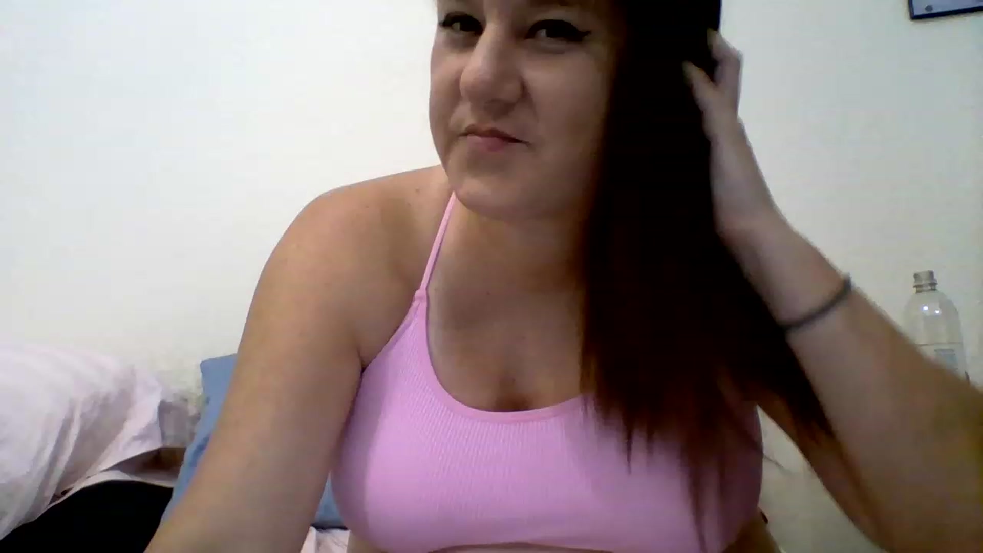 Gallery image thumbnail from Kenzie_leigh's myfreecams stream on, 01/15/2023, 18:13 image 7 of 20