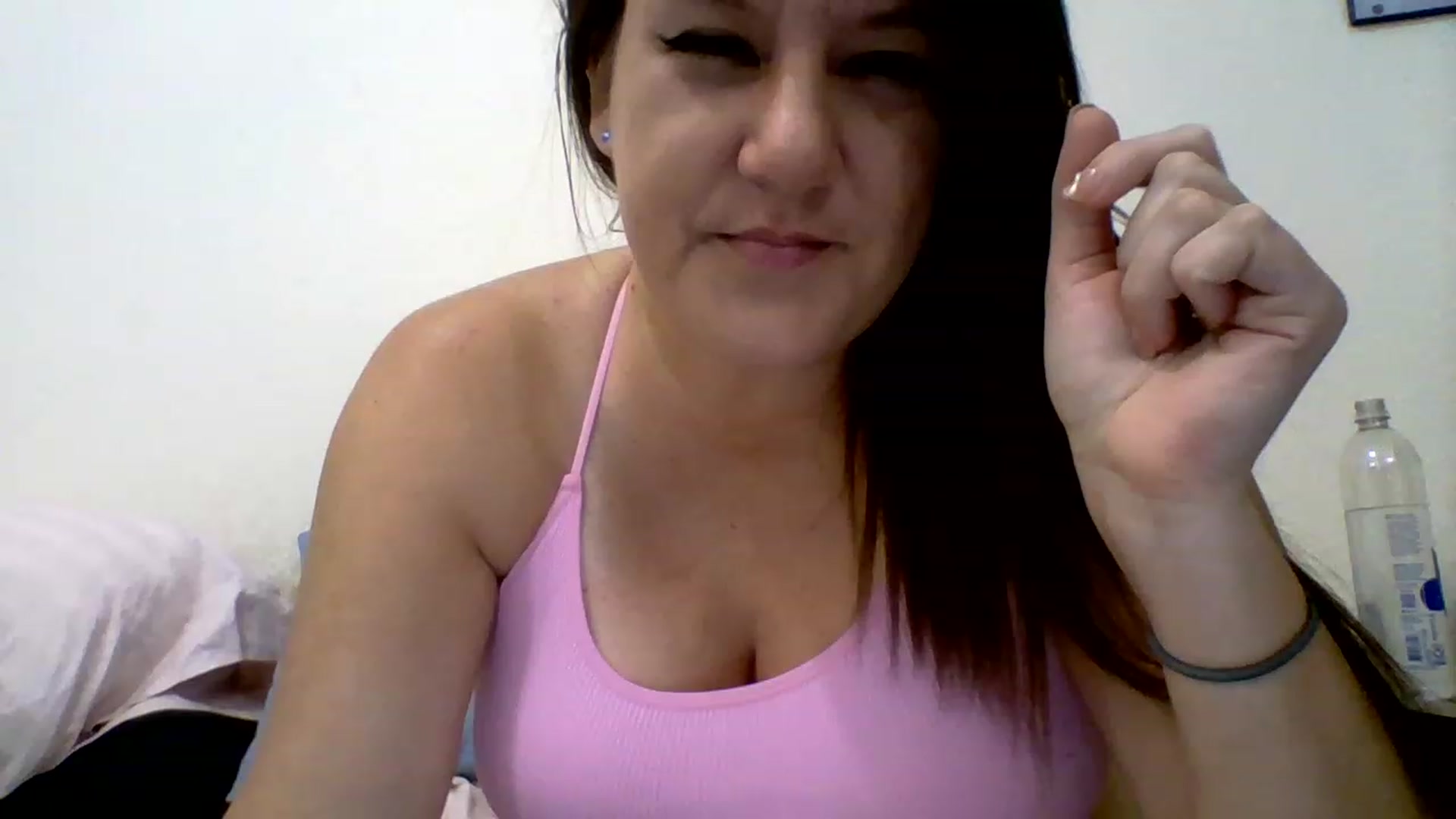 Gallery image thumbnail from Kenzie_leigh's myfreecams stream on, 01/15/2023, 18:13 image 10 of 20