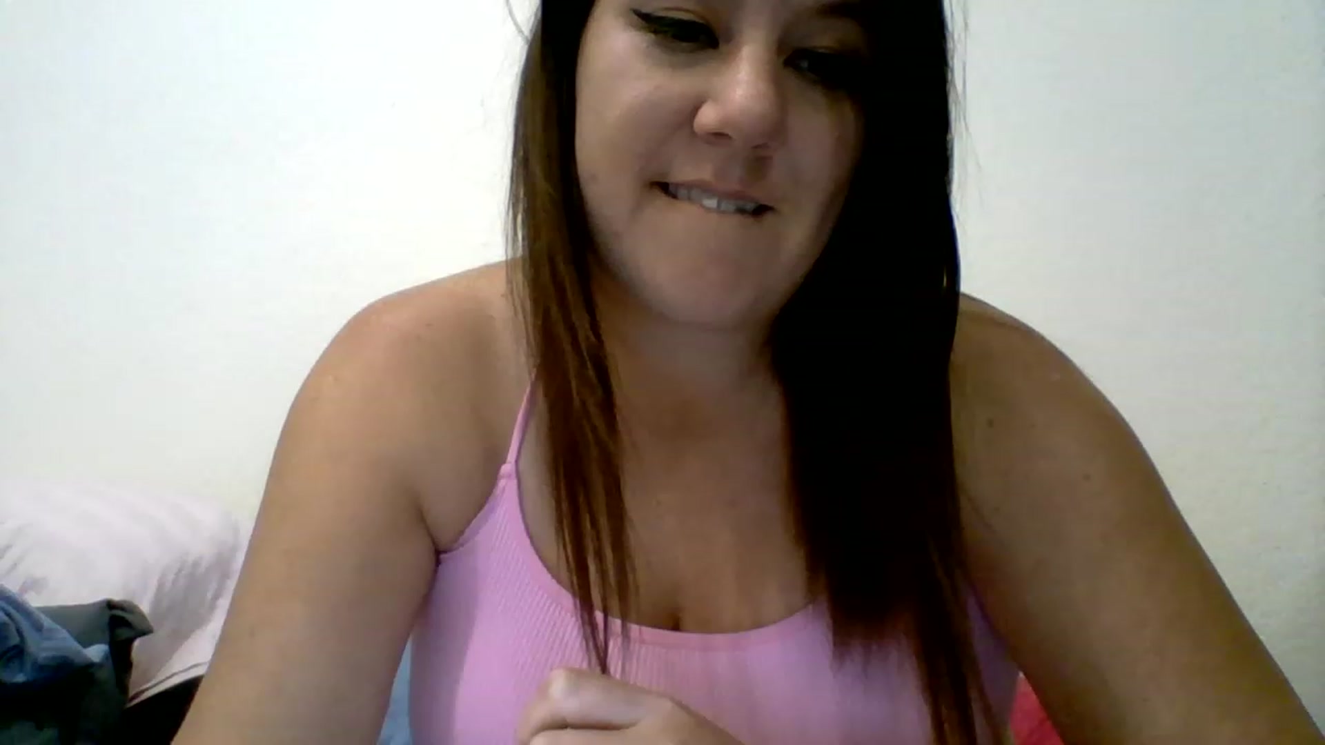 Gallery image thumbnail from Kenzie_leigh's myfreecams stream on, 01/15/2023, 20:23 image 2 of 20