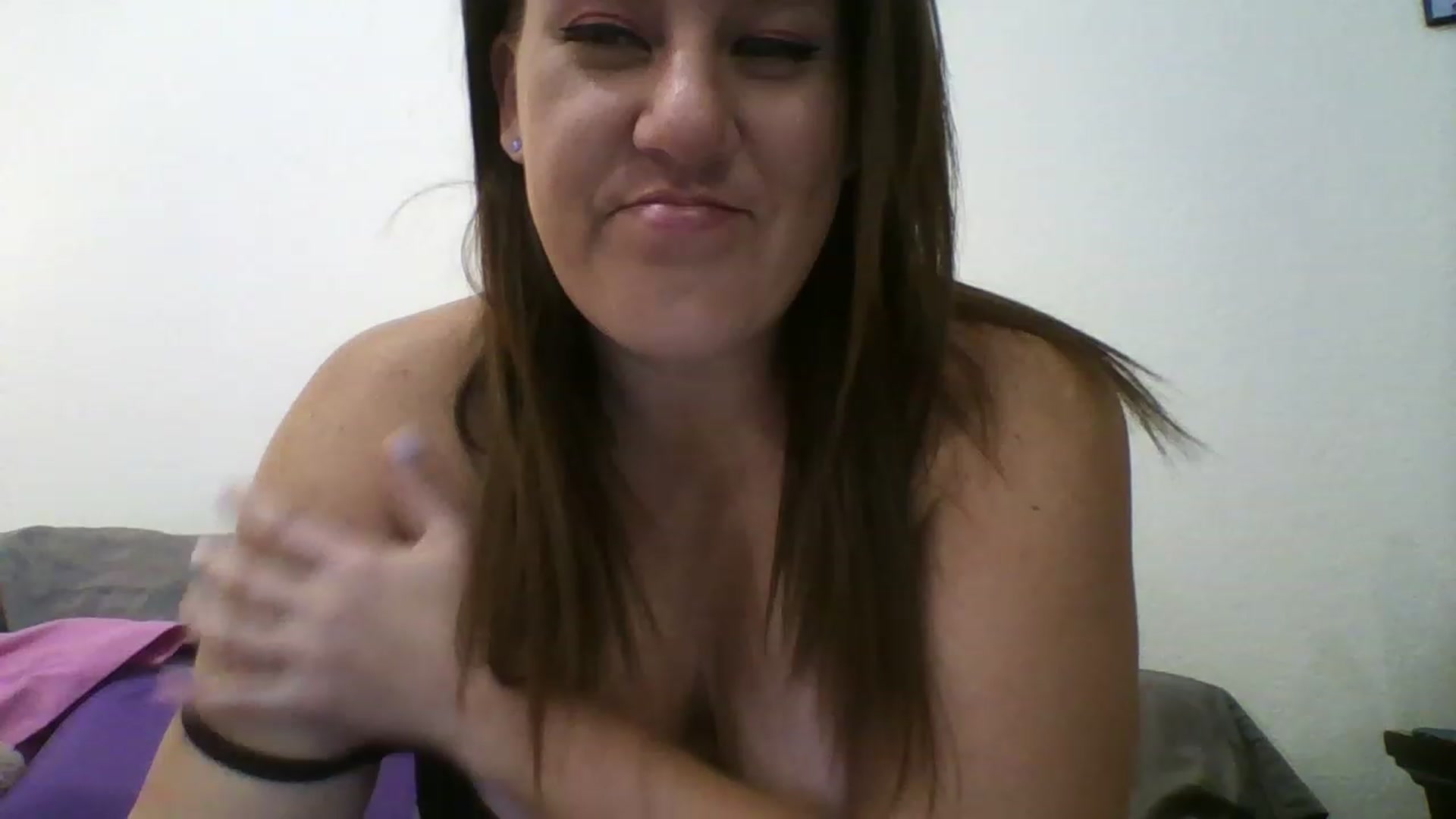 Gallery image thumbnail from Kenzie_leigh's myfreecams stream on, 02/02/2023, 20:33 image 14 of 20