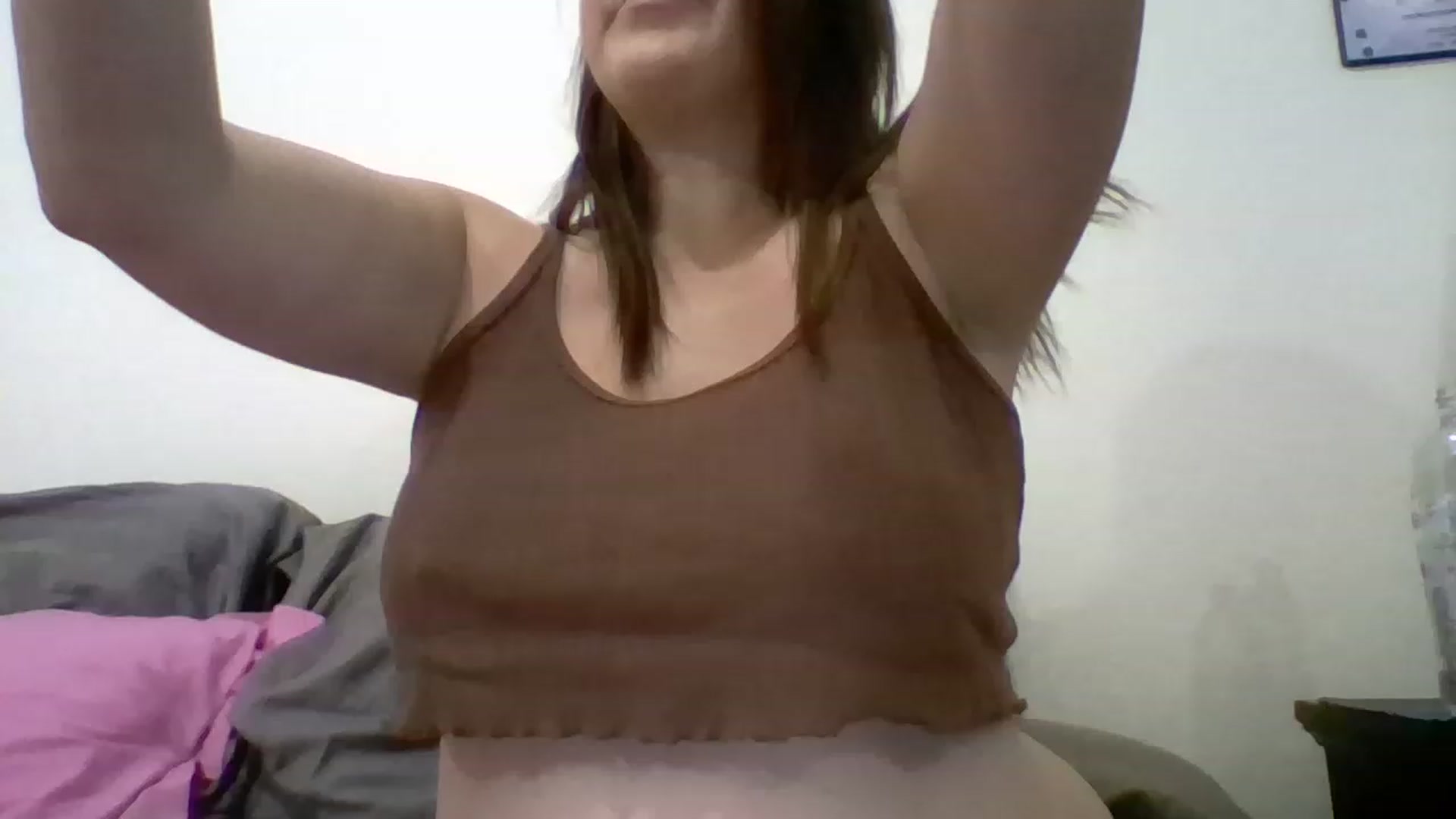 Gallery image thumbnail from Kenzie_leigh's myfreecams stream on, 02/05/2023, 19:53 image 9 of 20