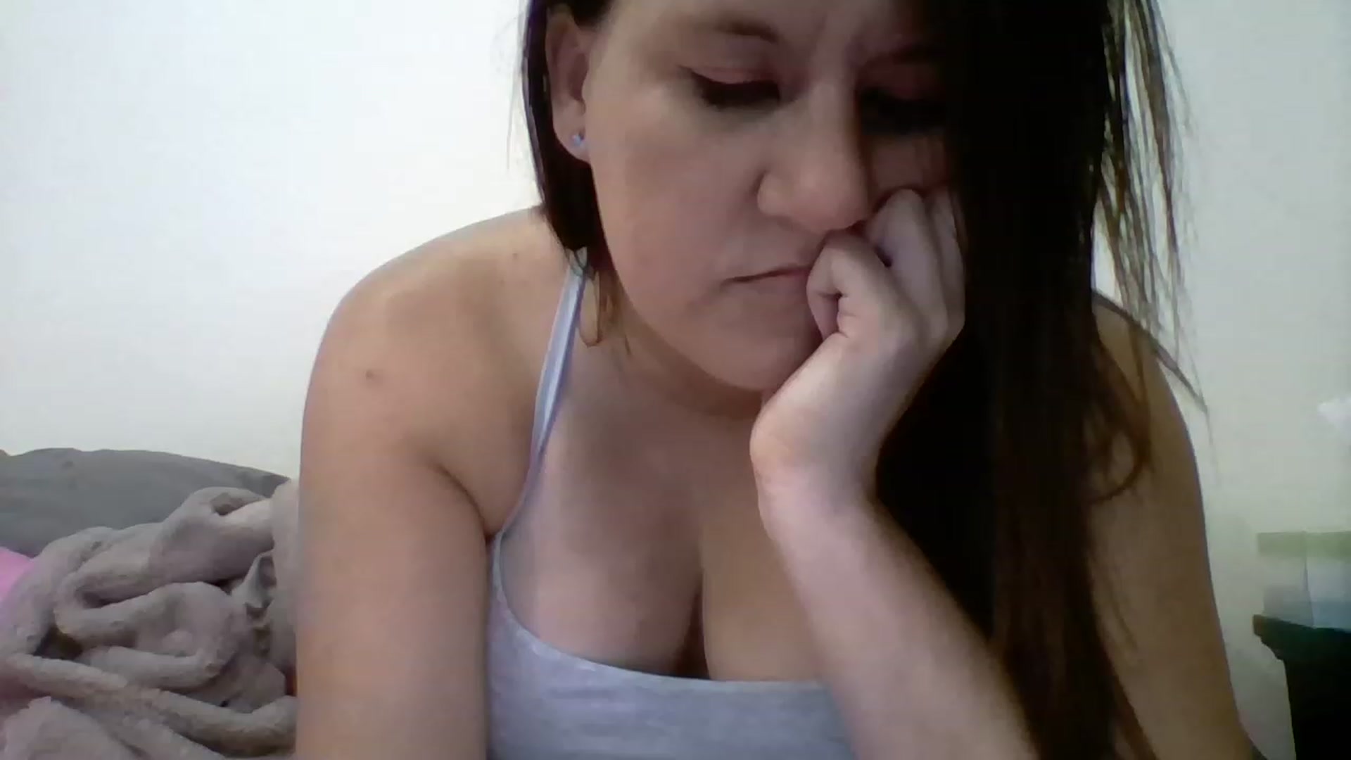 Gallery image thumbnail from Kenzie_leigh's myfreecams stream on, 02/07/2023, 23:20 image 9 of 20