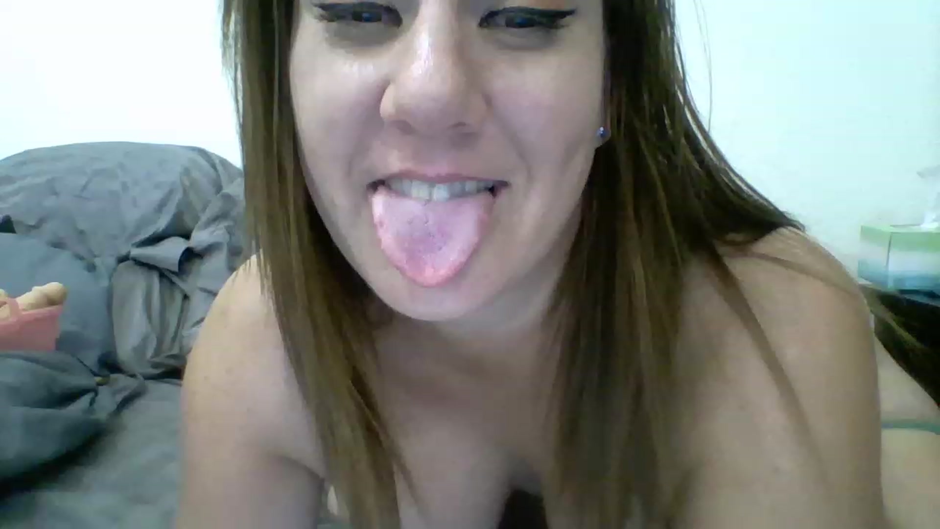 Gallery image thumbnail from Kenzie_leigh's myfreecams stream on, 04/16/2023, 20:36 image 10 of 20