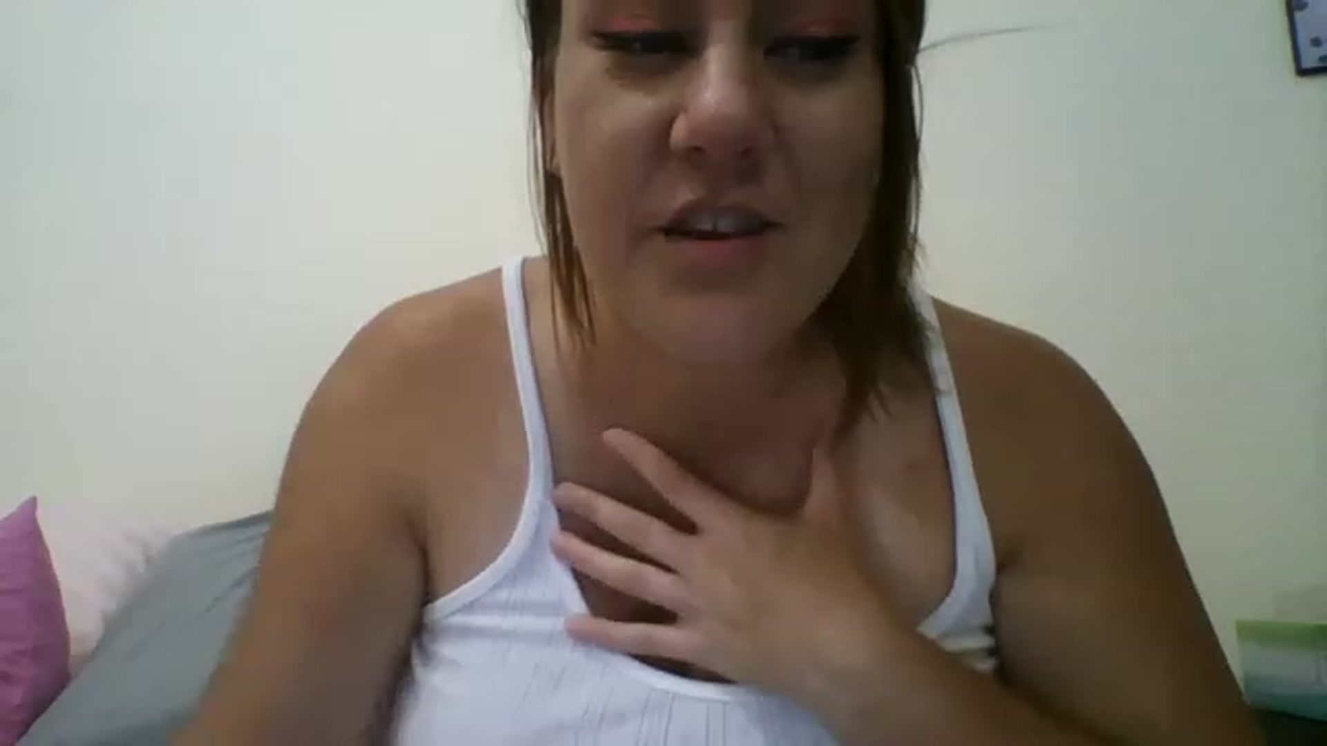 Gallery image thumbnail from Kenzie_leigh's myfreecams stream on, 05/08/2023, 17:53 image 16 of 20