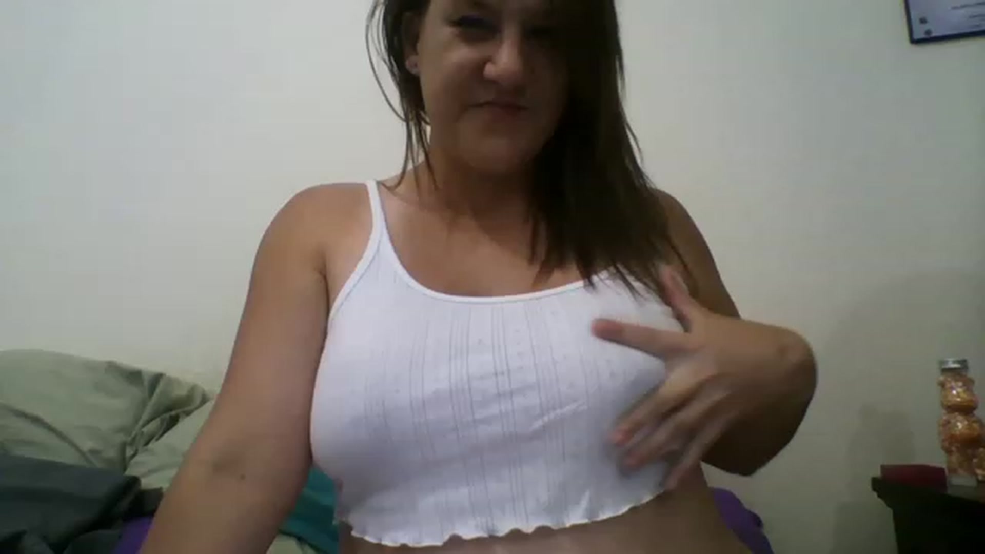 Gallery image thumbnail from Kenzie_leigh's myfreecams stream on, 05/20/2023, 19:38 image 18 of 20