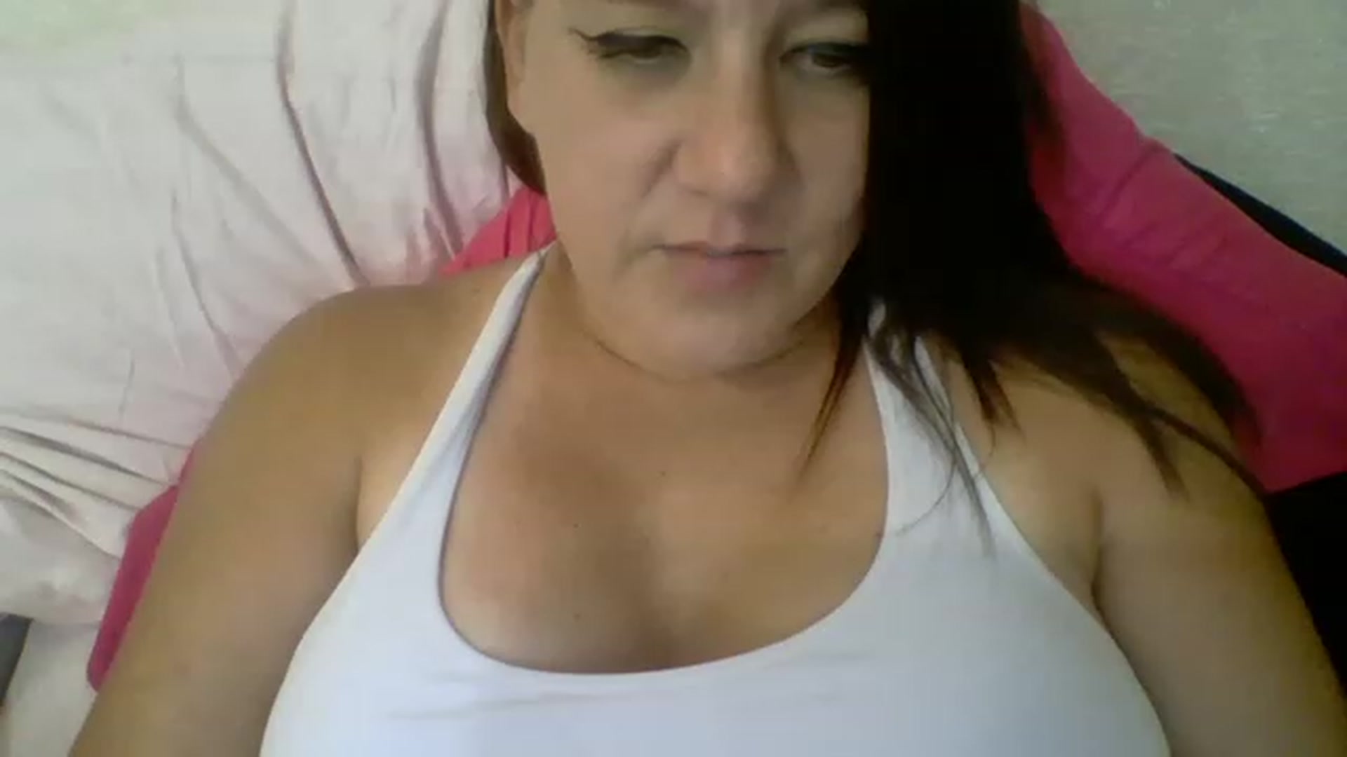 Gallery image thumbnail from Kenzie_leigh's myfreecams stream on, 06/30/2023, 19:22 image 15 of 20