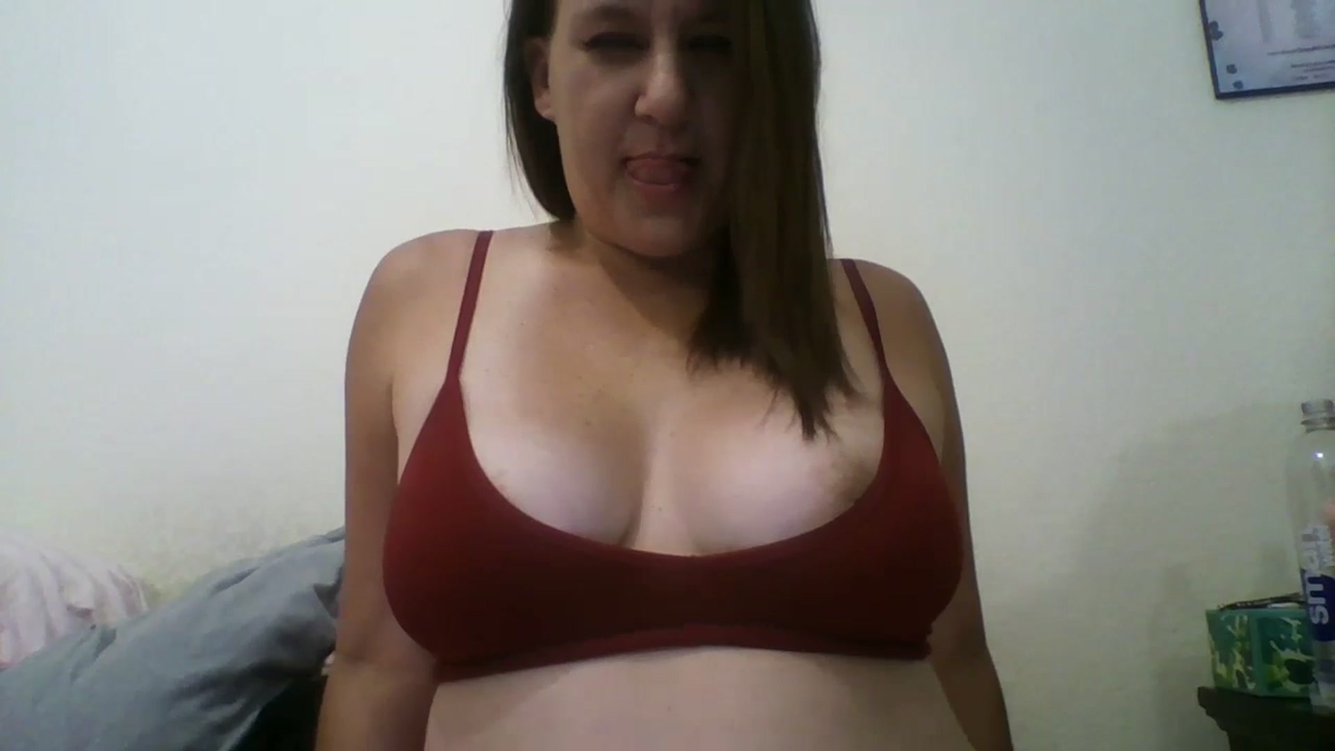 Gallery image thumbnail from Kenzie_leigh's myfreecams stream on, 07/01/2023, 18:56 image 9 of 20
