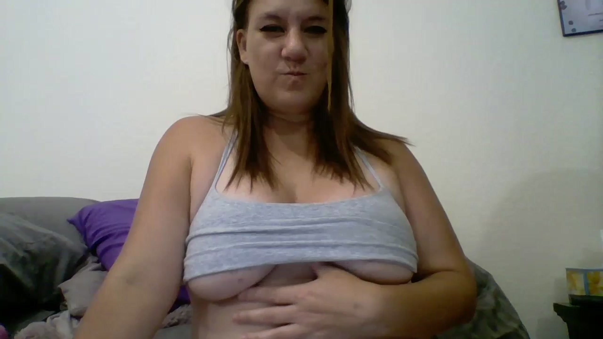 Gallery image thumbnail from Kenzie_leigh's myfreecams stream on, 07/16/2023, 19:45 image 7 of 20