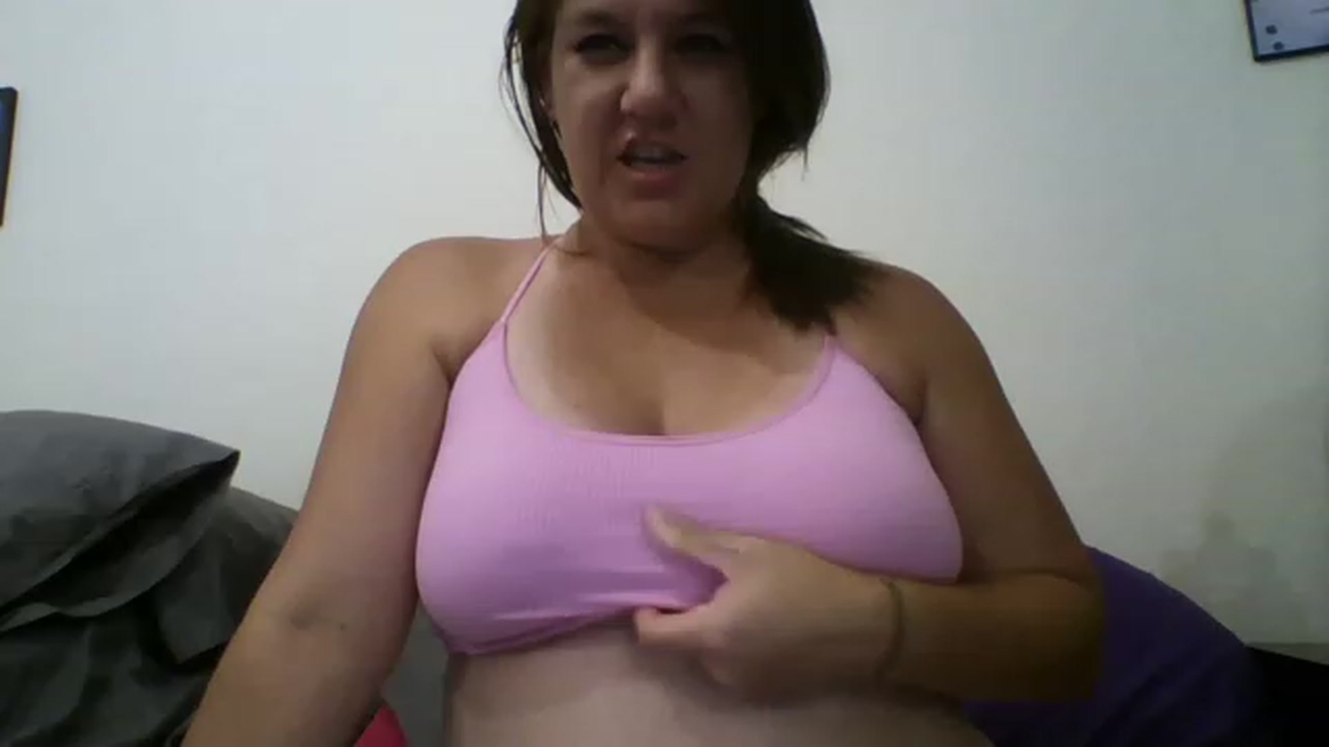 Gallery image thumbnail from Kenzie_leigh's myfreecams stream on, 07/30/2023, 20:03 image 15 of 20