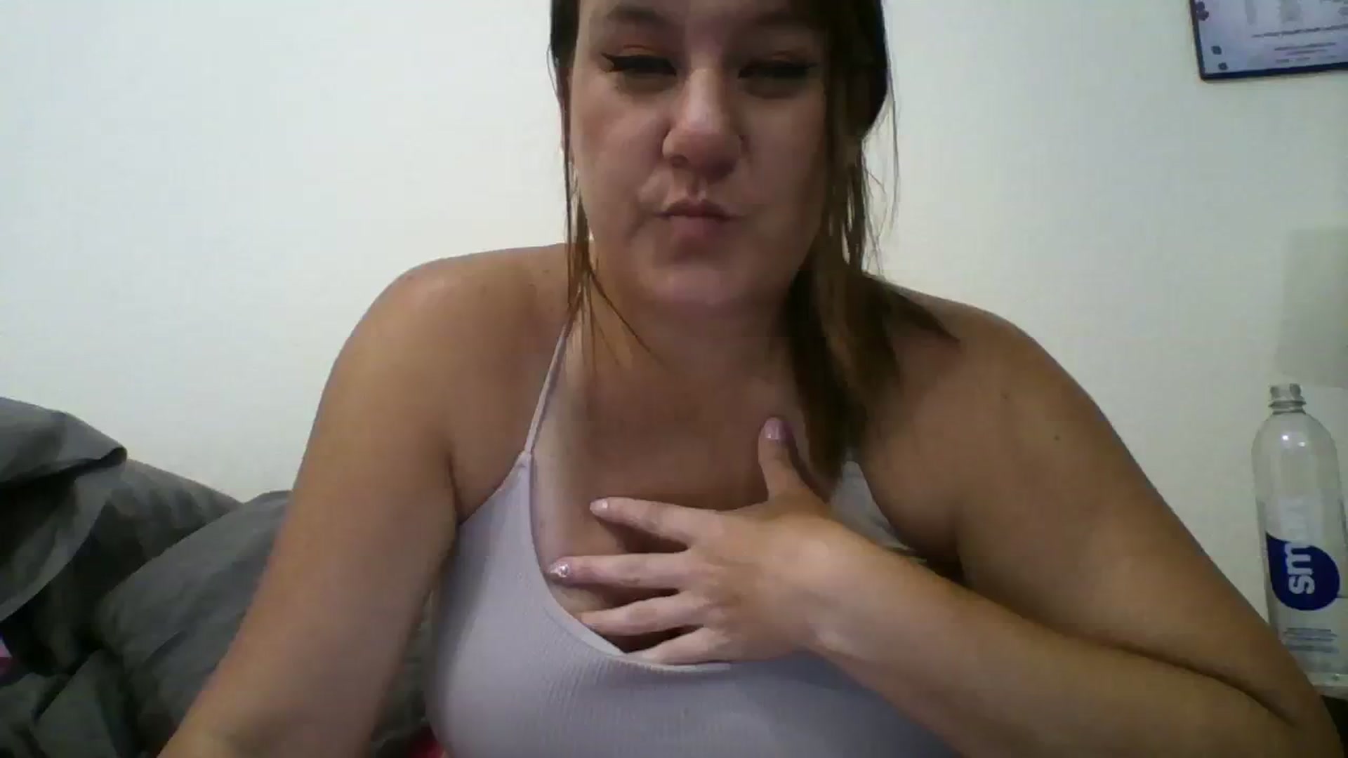 Gallery image thumbnail from Kenzie_leigh's myfreecams stream on, 07/31/2023, 18:45 image 10 of 20