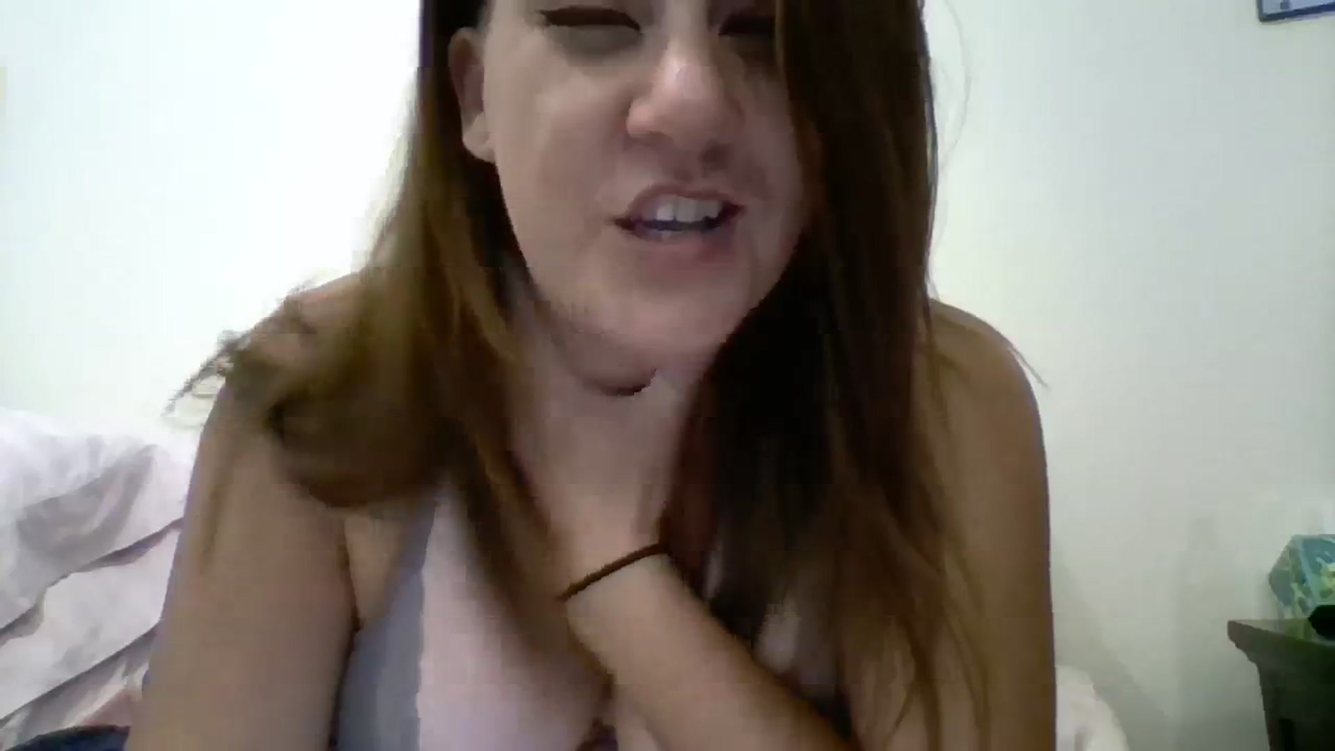 Gallery image thumbnail from Kenzie_leigh's myfreecams stream on, 08/20/2023, 20:18 image 19 of 20