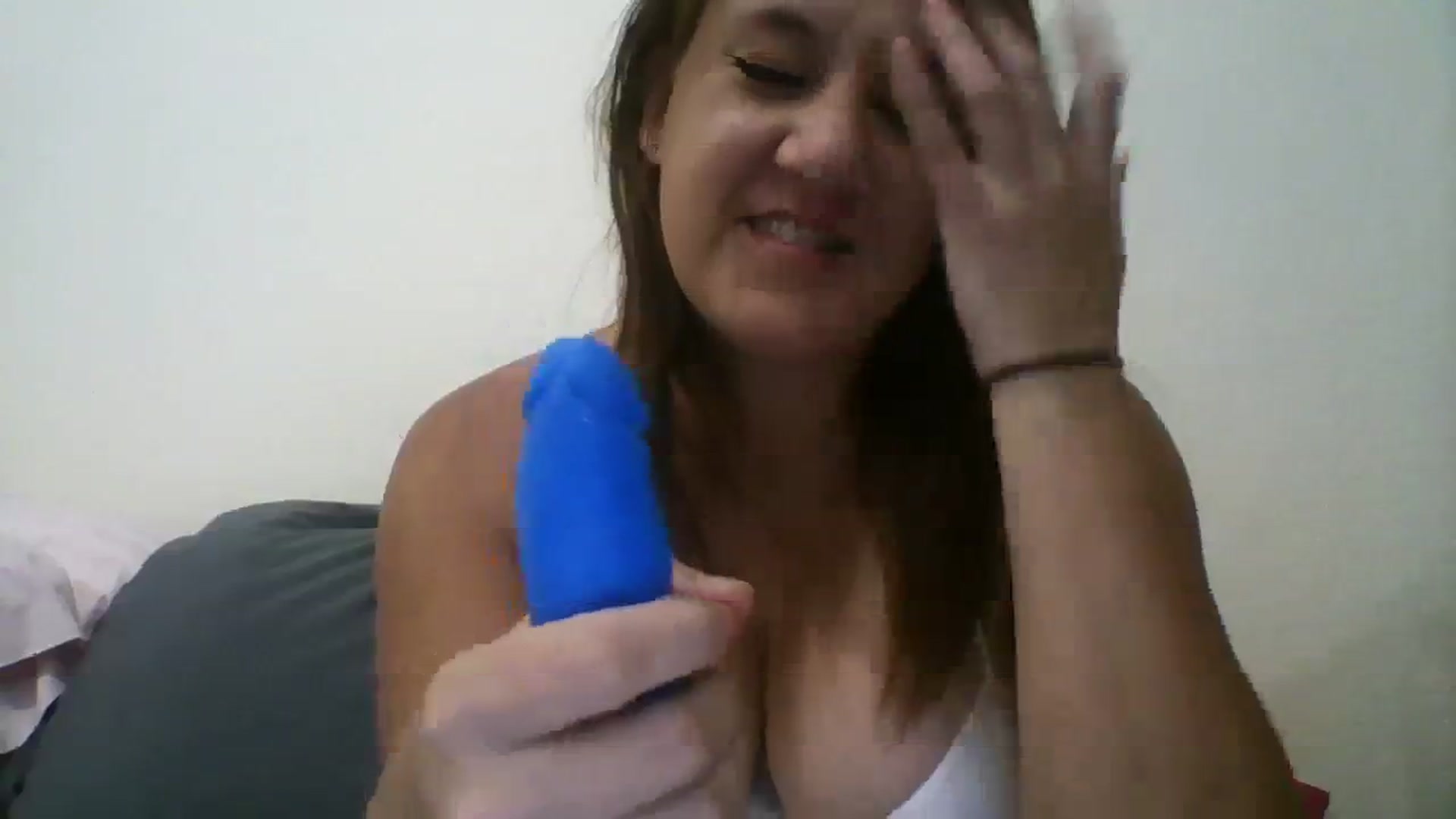 Gallery image thumbnail from Kenzie_leigh's myfreecams stream on, 08/24/2023, 17:35 image 17 of 20