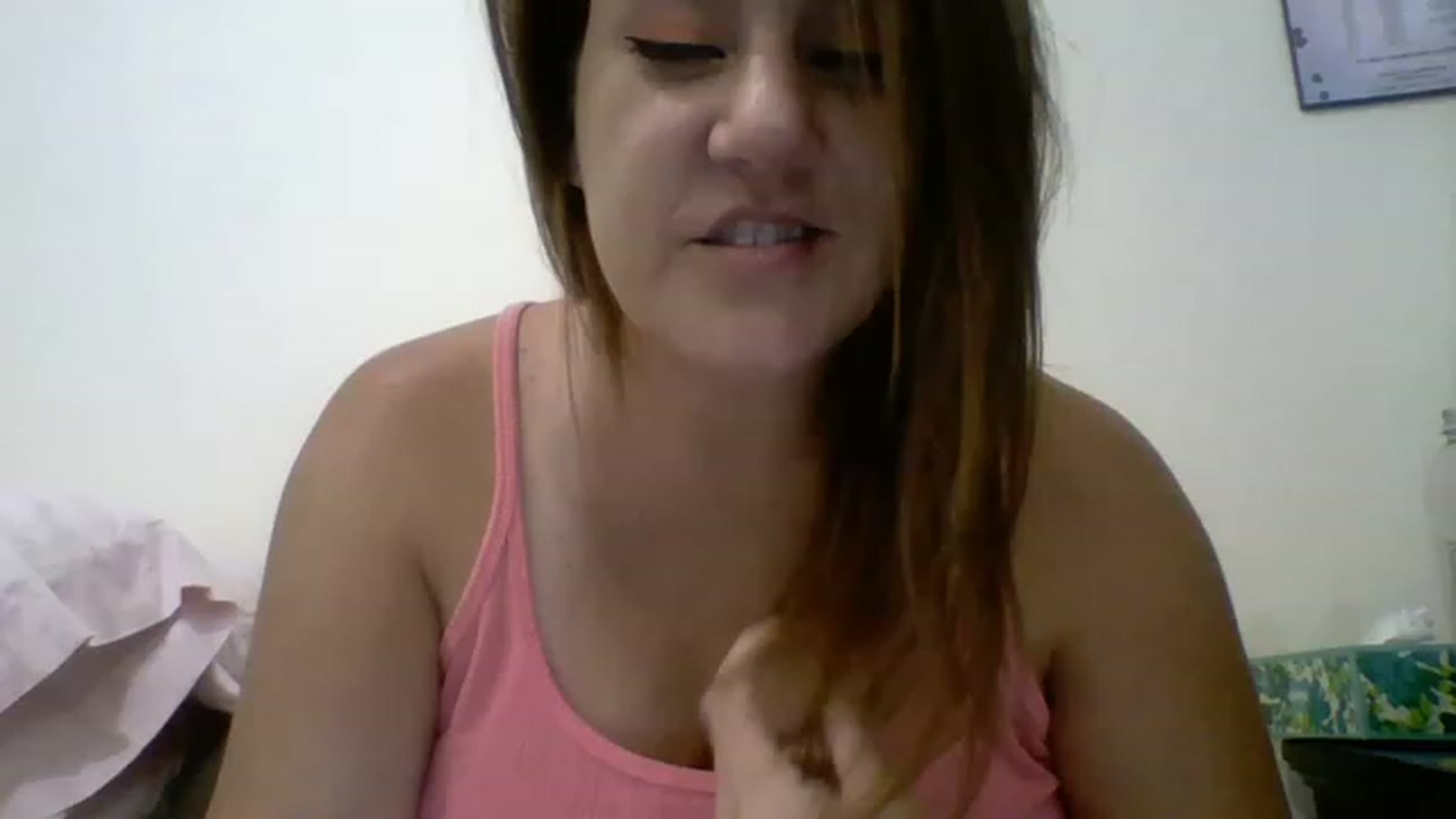 Gallery image thumbnail from Kenzie_leigh's myfreecams stream on, 08/25/2023, 17:08 image 15 of 20