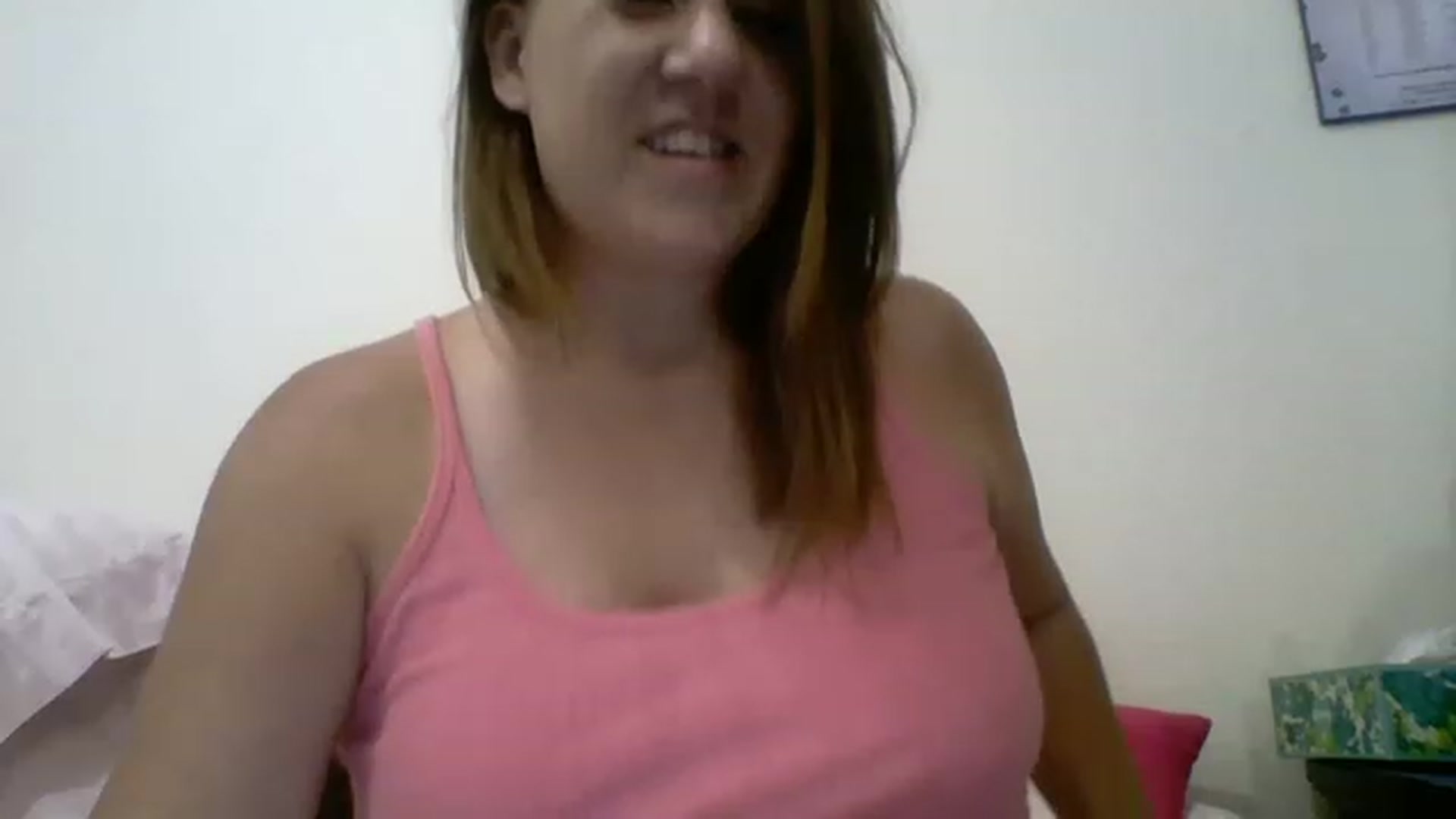 Gallery image thumbnail from Kenzie_leigh's myfreecams stream on, 08/25/2023, 17:08 image 16 of 20
