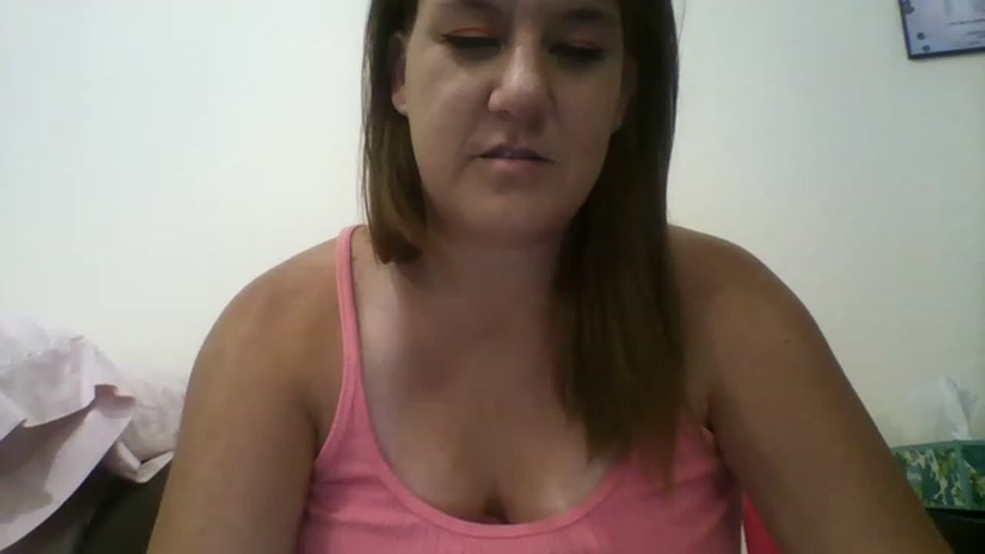 Gallery image thumbnail from Kenzie_leigh's myfreecams stream on, 08/25/2023, 17:39 image 15 of 20