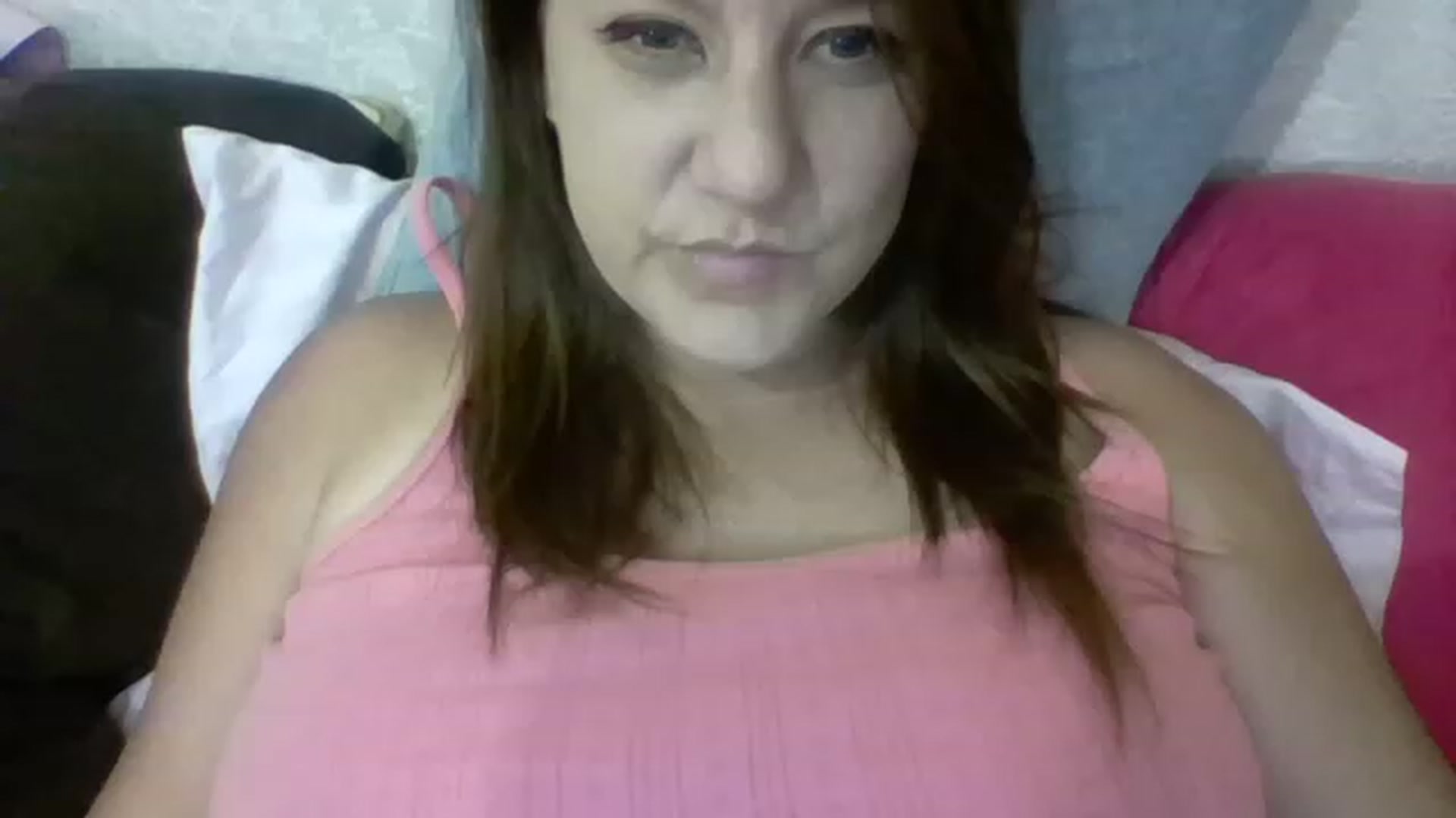 Gallery image thumbnail from Kenzie_leigh's myfreecams stream on, 08/25/2023, 17:39 image 3 of 20