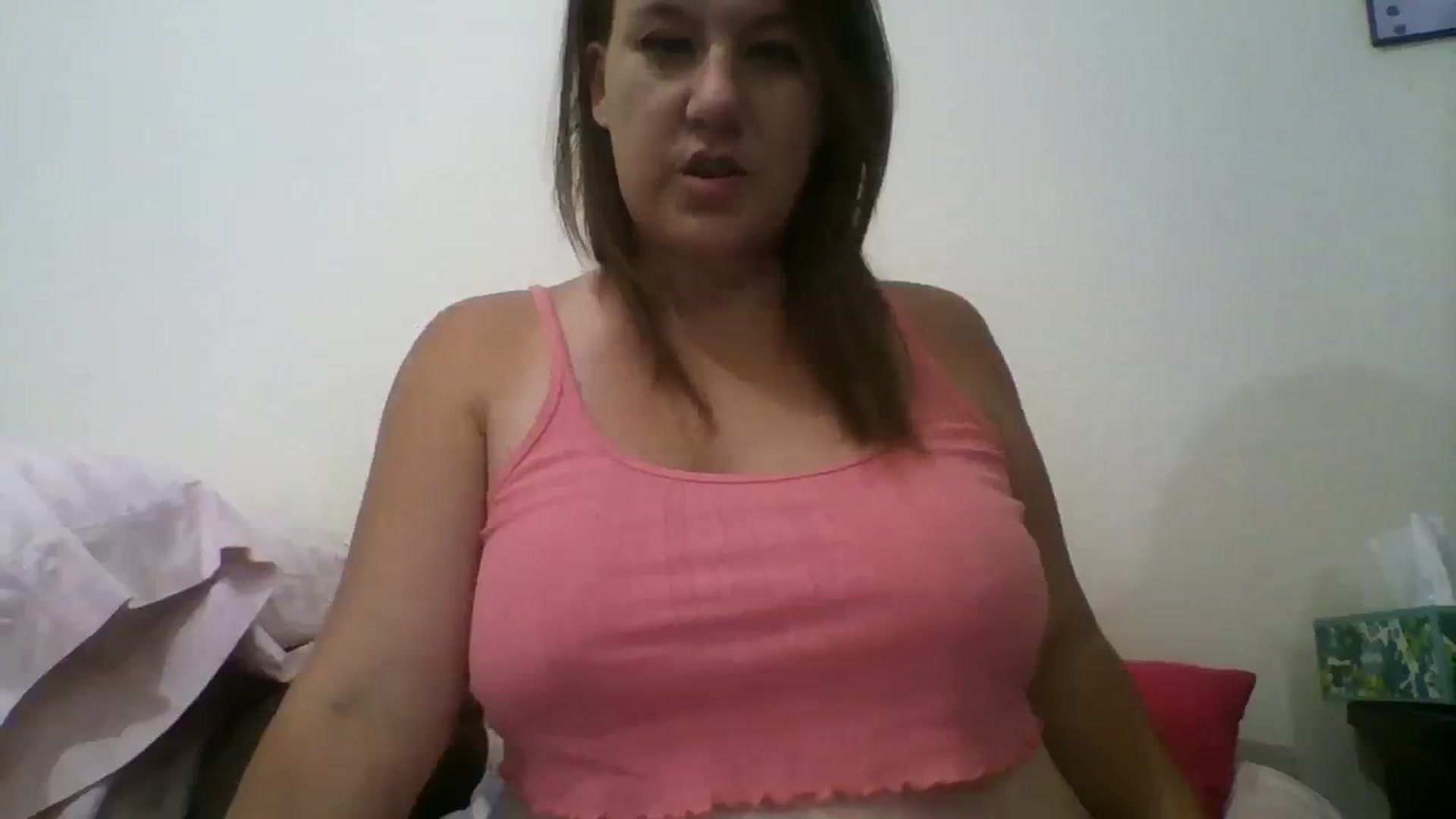 Gallery image thumbnail from Kenzie_leigh's myfreecams stream on, 08/25/2023, 19:05 image 12 of 20