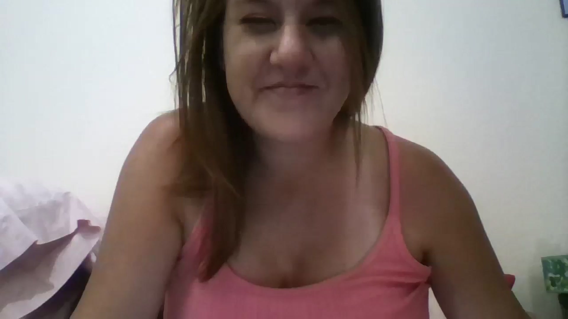 Gallery image thumbnail from Kenzie_leigh's myfreecams stream on, 08/25/2023, 19:05 image 2 of 20