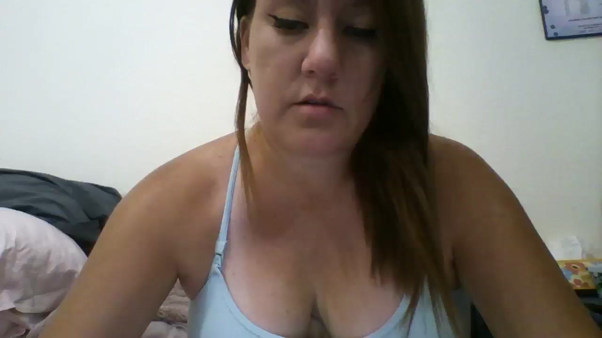 Gallery image thumbnail from Kenzie_leigh's myfreecams stream on, 09/03/2023, 17:42 image 6 of 20