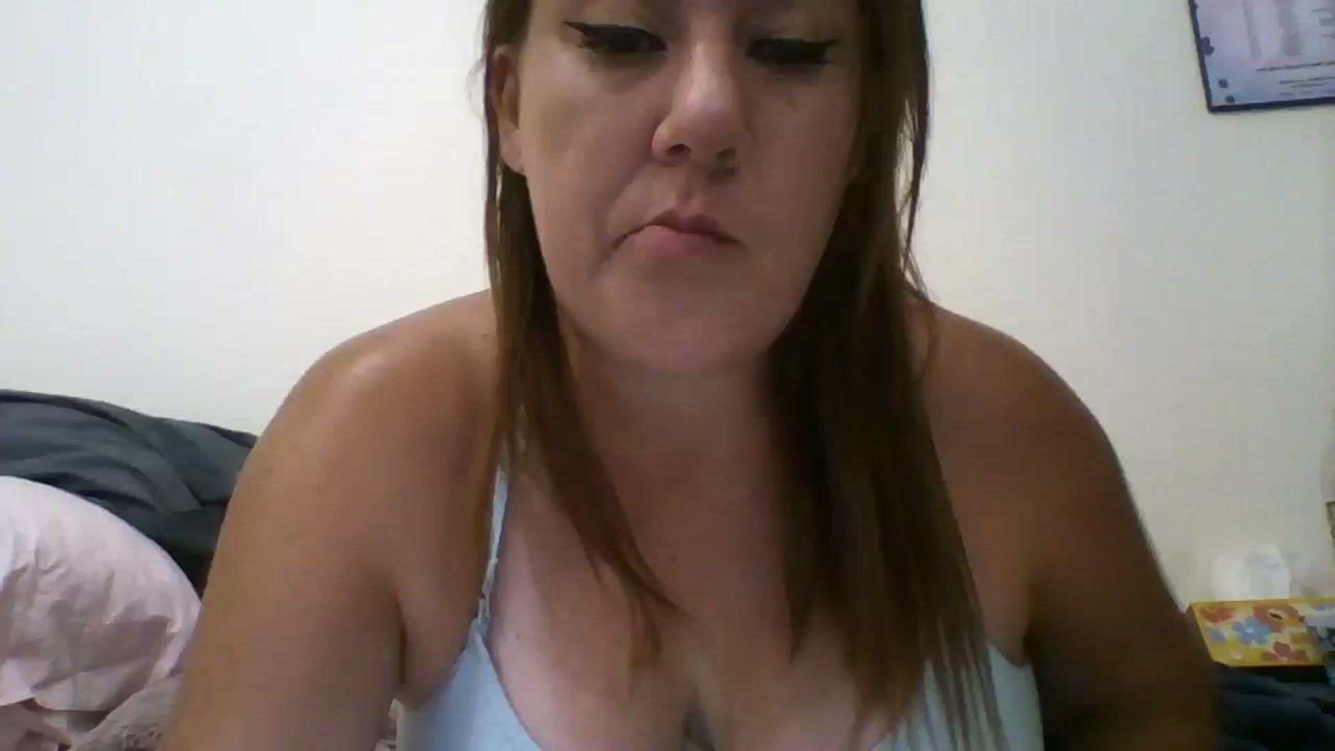 Gallery image thumbnail from Kenzie_leigh's myfreecams stream on, 09/03/2023, 17:42 image 15 of 20