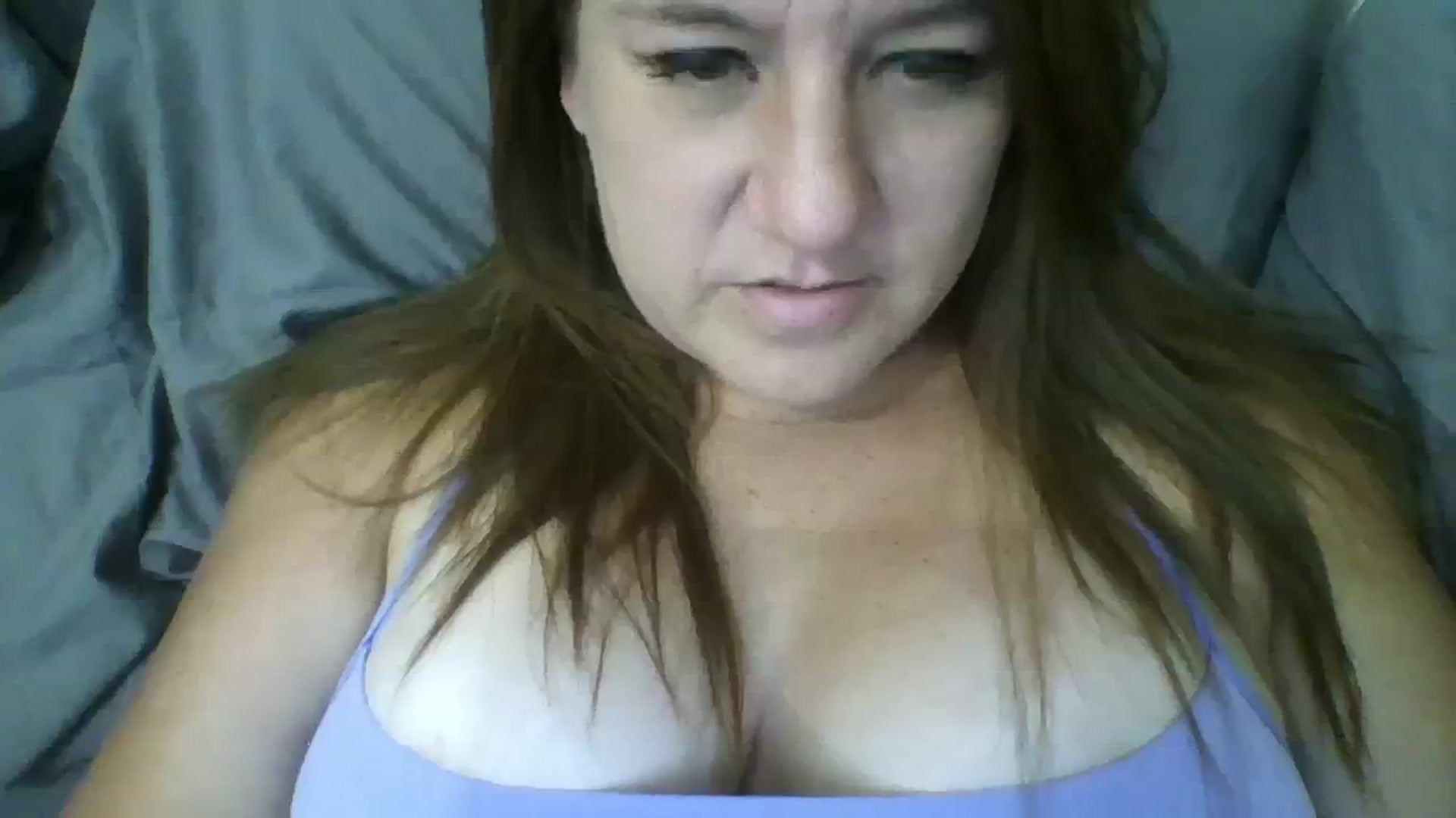 Gallery image thumbnail from Kenzie_leigh's myfreecams stream on, 09/10/2023, 19:38 image 13 of 20