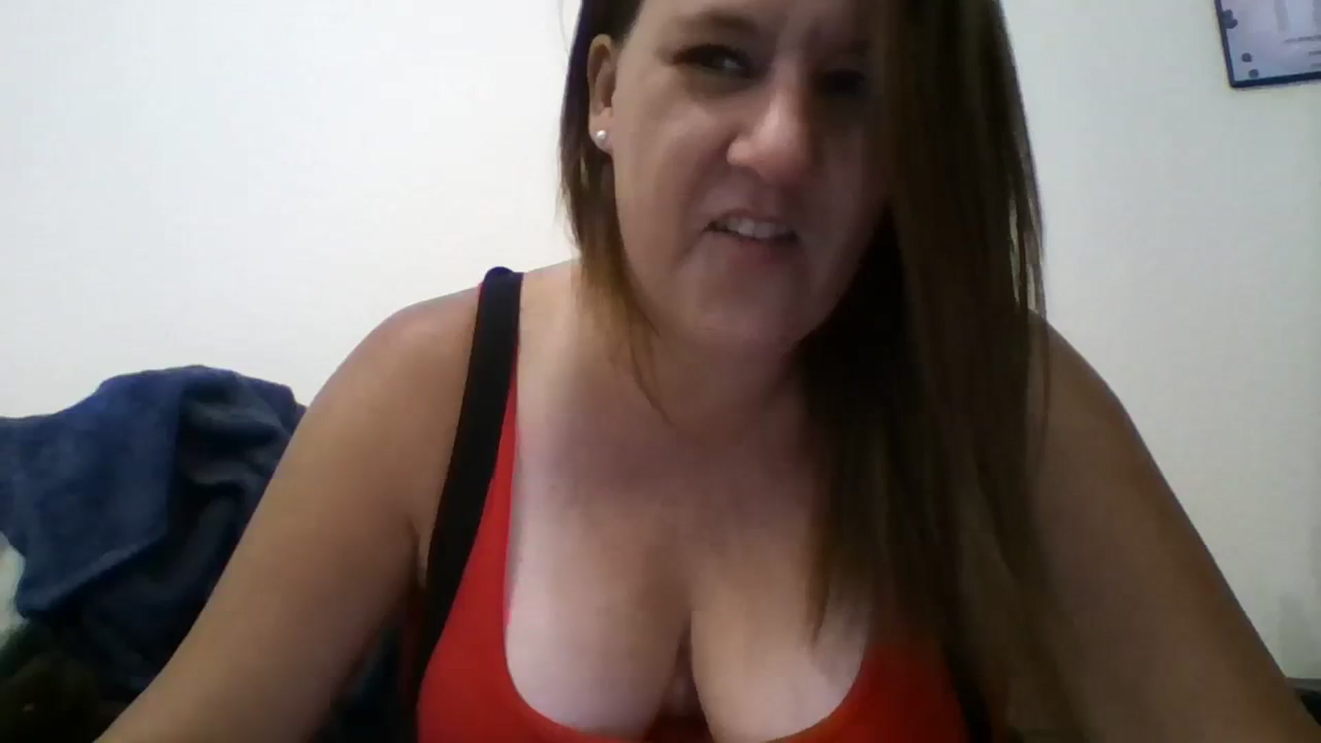 Gallery image thumbnail from Kenzie_leigh's myfreecams stream on, 09/17/2023, 16:59 image 3 of 20