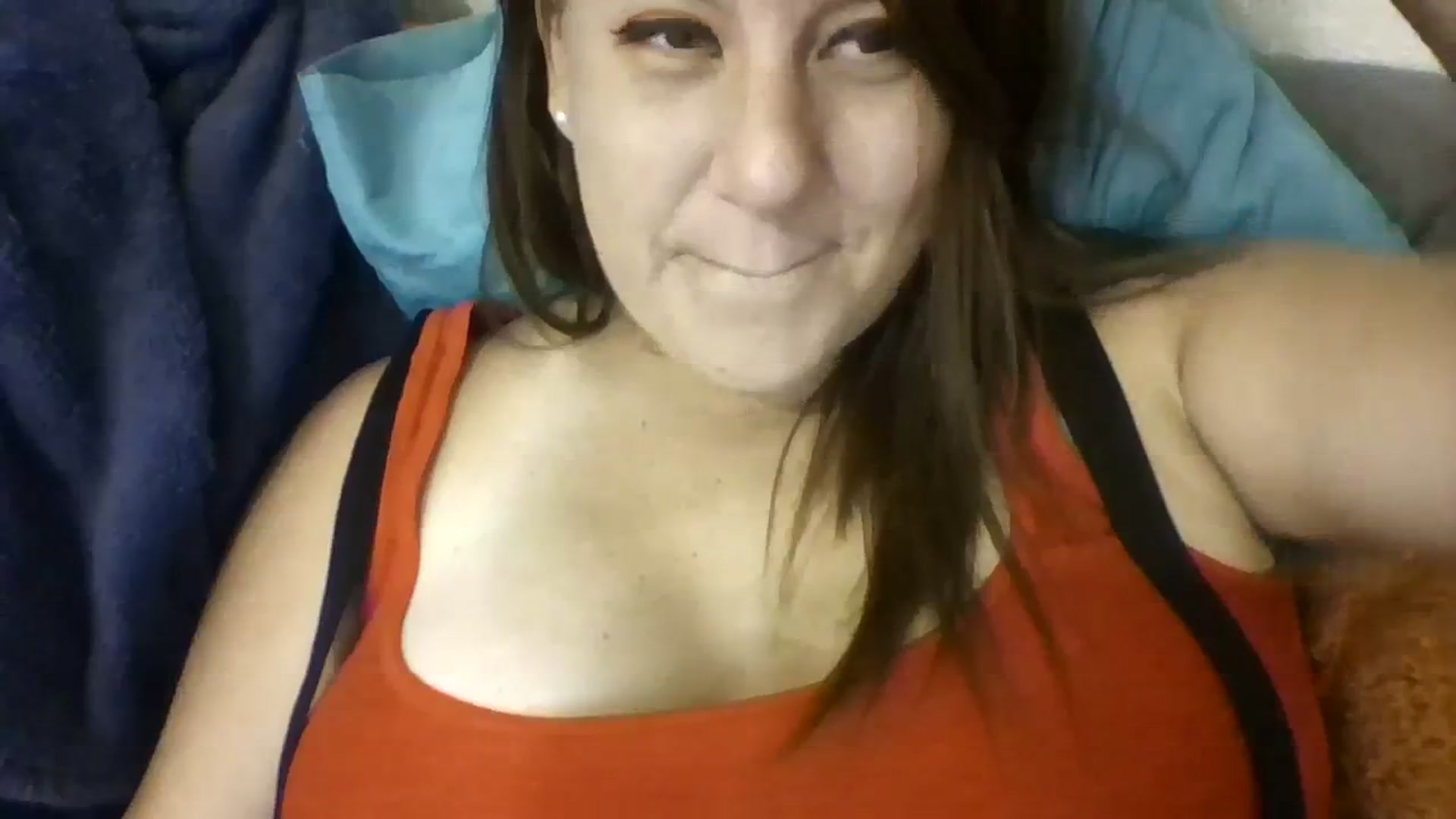 Gallery image thumbnail from Kenzie_leigh's myfreecams stream on, 09/17/2023, 16:59 image 9 of 20