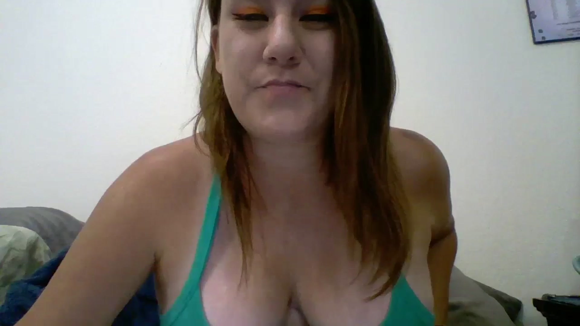 Gallery image thumbnail from Kenzie_leigh's myfreecams stream on, 09/18/2023, 18:57 image 16 of 20