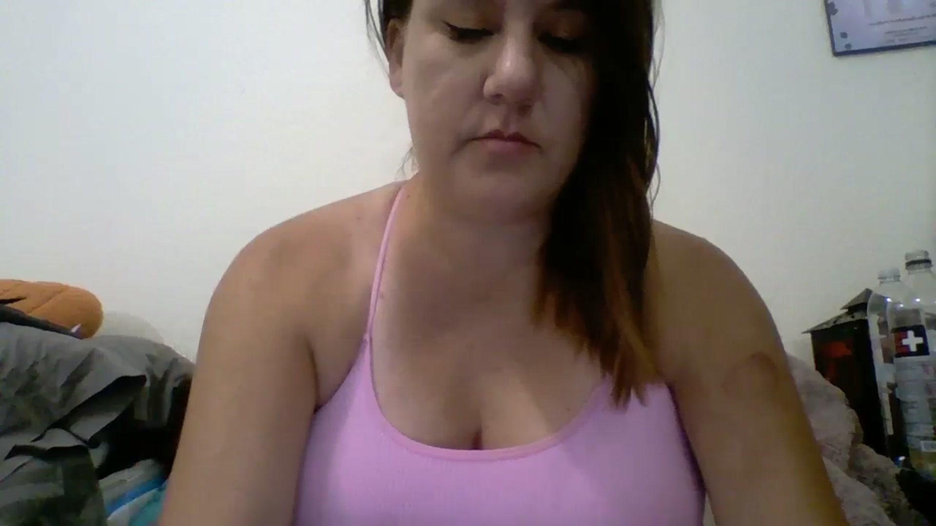 Gallery image thumbnail from Kenzie_leigh's myfreecams stream on, 11/03/2023, 18:18 image 6 of 20