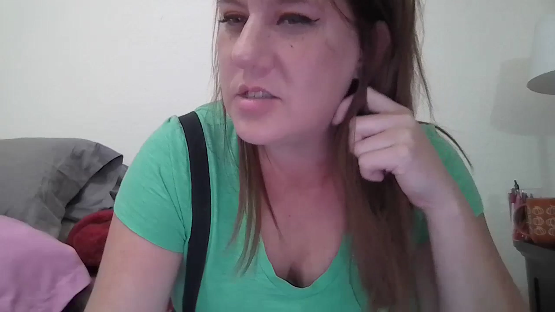 Gallery image thumbnail from Kenzie_leigh's myfreecams stream on, 03/11/2024, 20:07 image 20 of 20