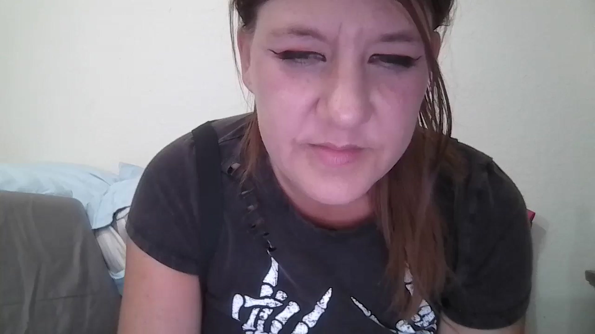 Gallery image thumbnail from Kenzie_leigh's myfreecams stream on, 10/15/2024, 19:28 image 14 of 20