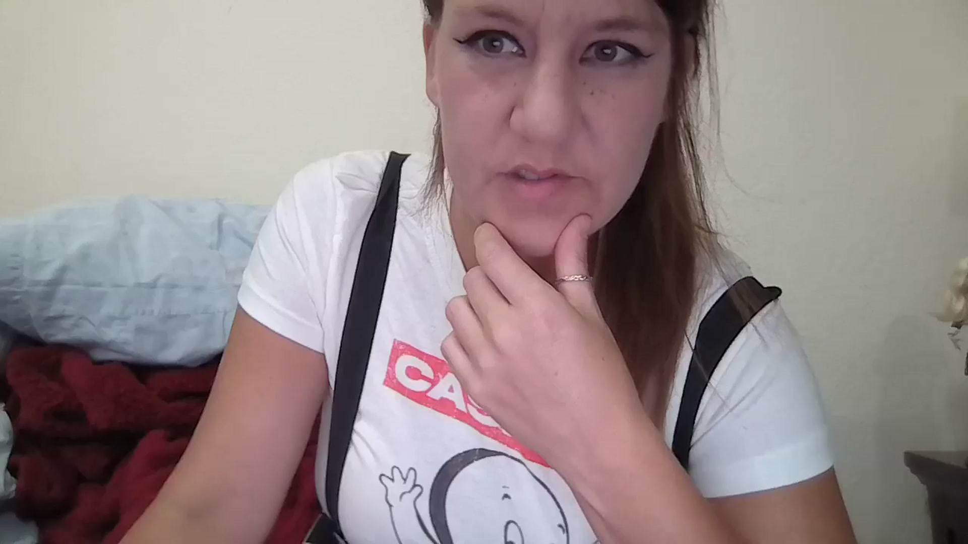 Gallery image thumbnail from Kenzie_leigh's myfreecams stream on, 10/16/2024, 18:20 image 18 of 20