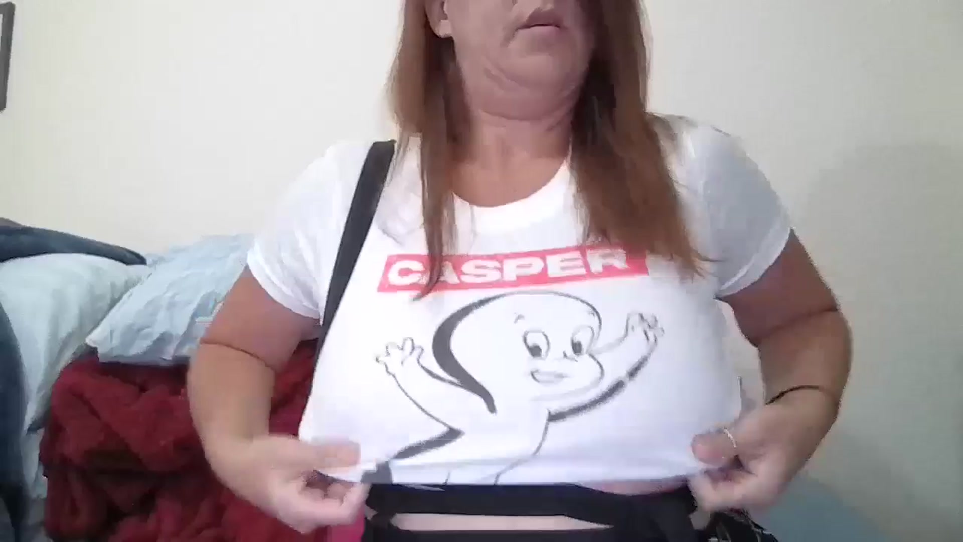 Gallery image thumbnail from Kenzie_leigh's myfreecams stream on, 10/16/2024, 20:19 image 7 of 20
