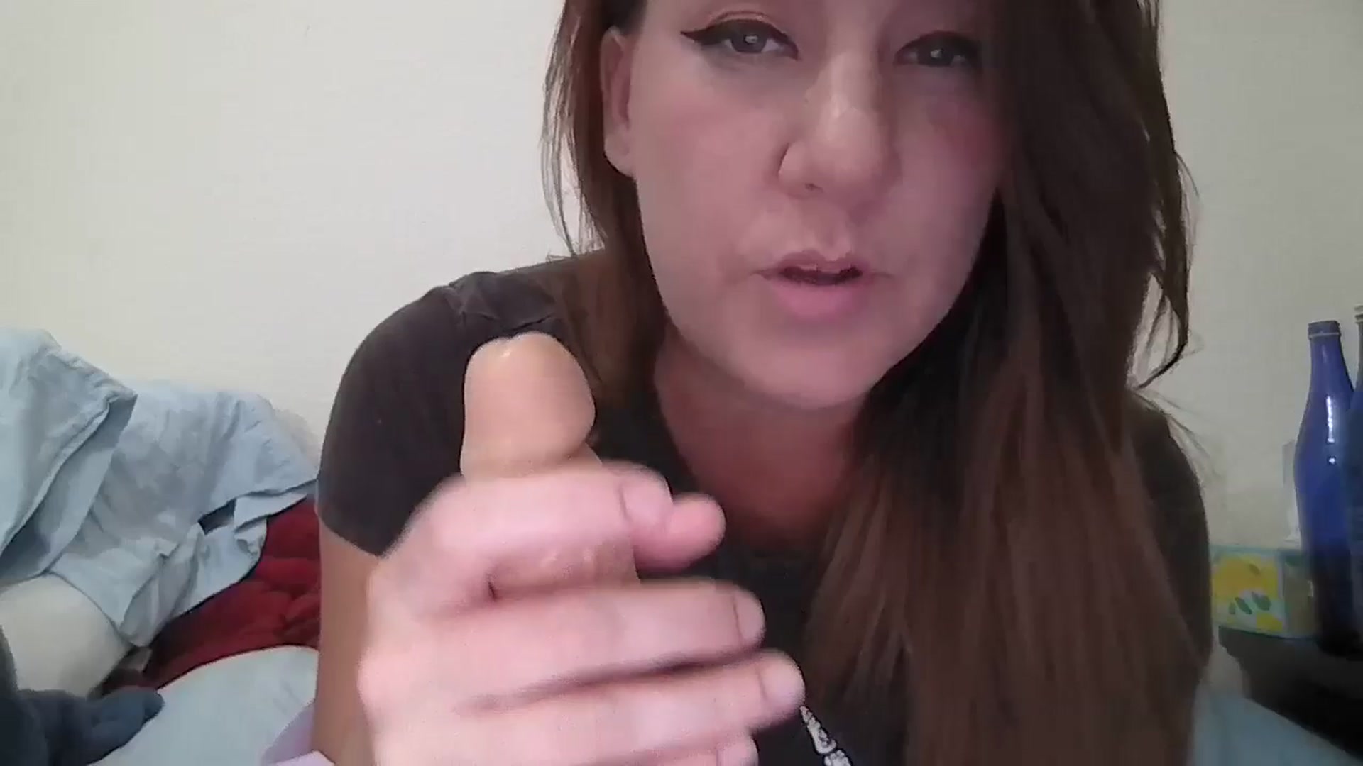 Gallery image thumbnail from Kenzie_leigh's myfreecams stream on, 10/20/2024, 20:46 image 9 of 20