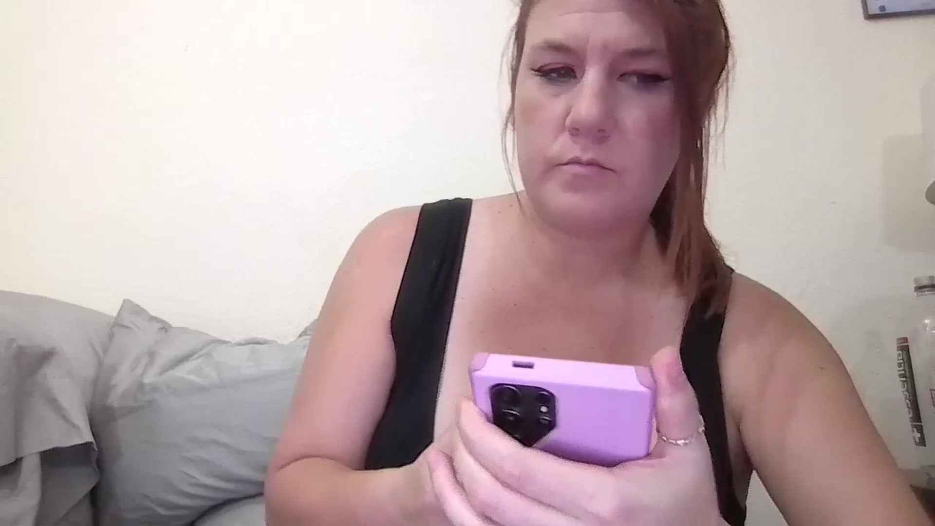 Gallery image thumbnail from Kenzie_leigh's myfreecams stream on, 03/05/2025, 18:08 image 4 of 20