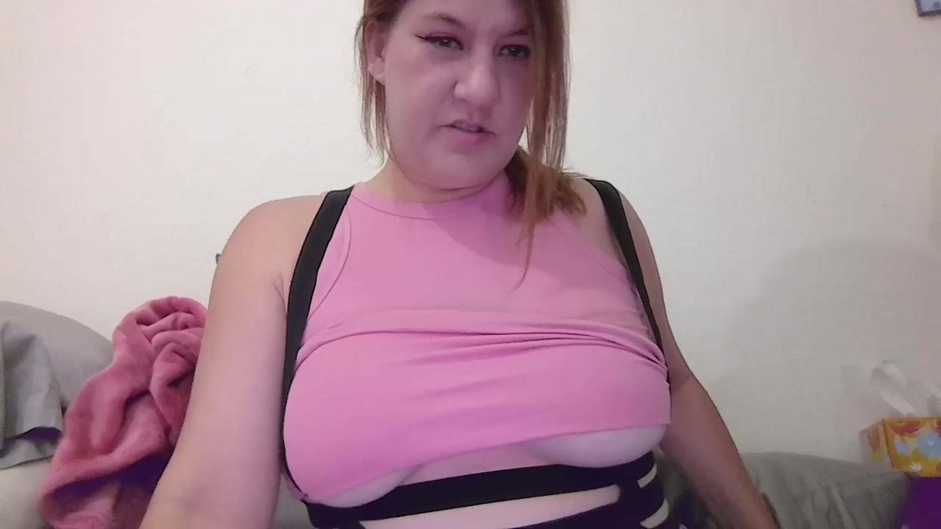 Gallery image thumbnail from Kenzie_leigh's myfreecams stream on, 05/25/2025, 15:52 image 3 of 20