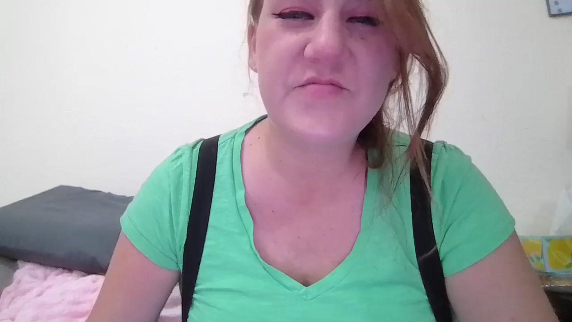 Gallery image thumbnail from Kenzie_leigh's myfreecams stream on, 06/06/2025, 17:58 image 8 of 20