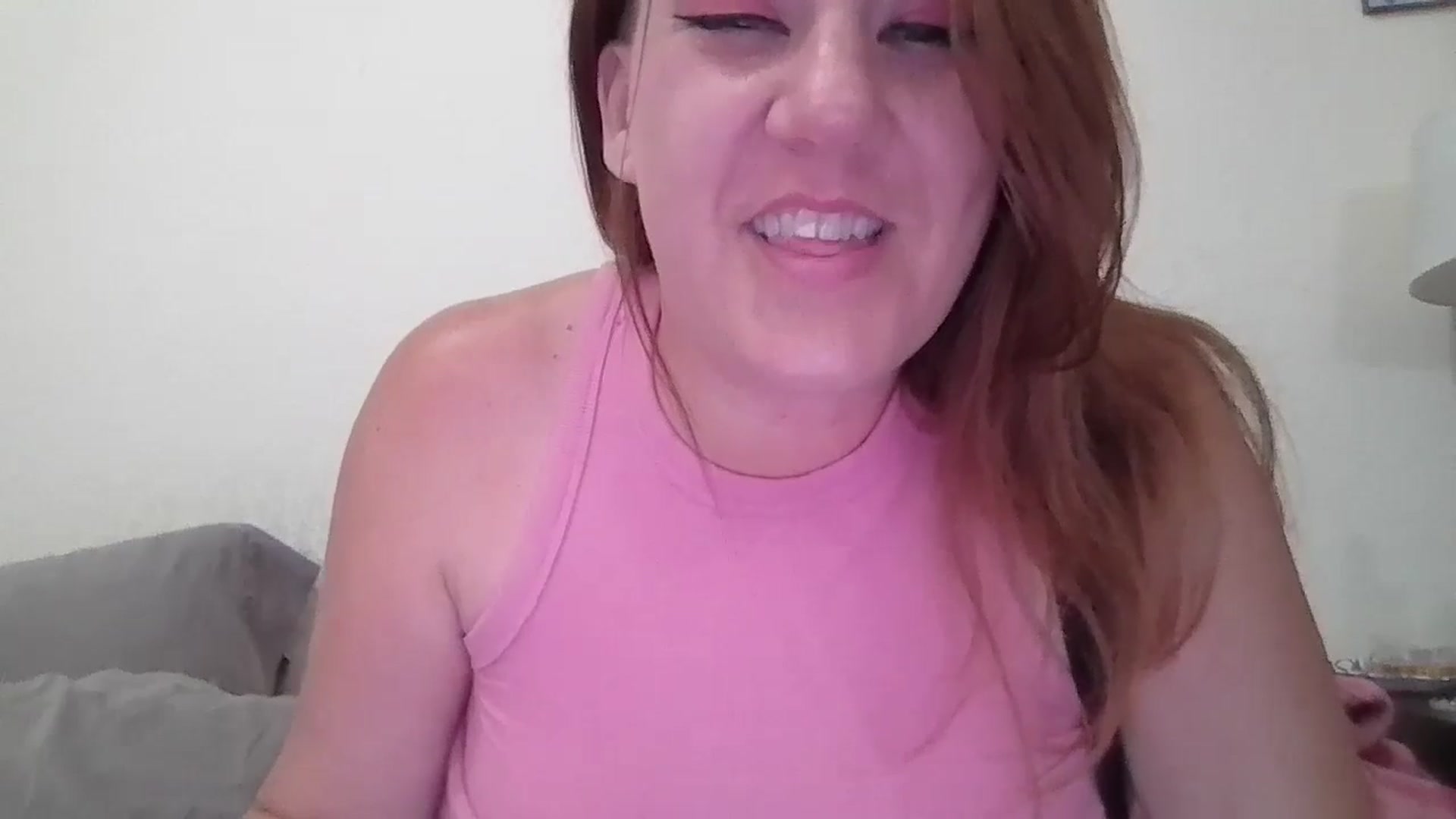 Gallery image thumbnail from Kenzie_leigh's myfreecams stream on, 06/11/2025, 24:41 image 14 of 20