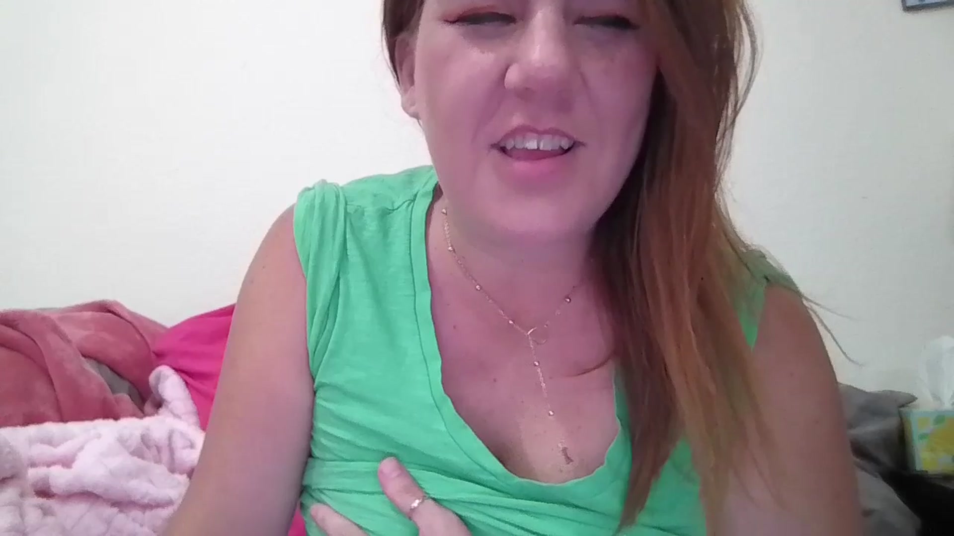 Gallery image thumbnail from Kenzie_leigh's myfreecams stream on, 07/11/2025, 19:34 image 2 of 20