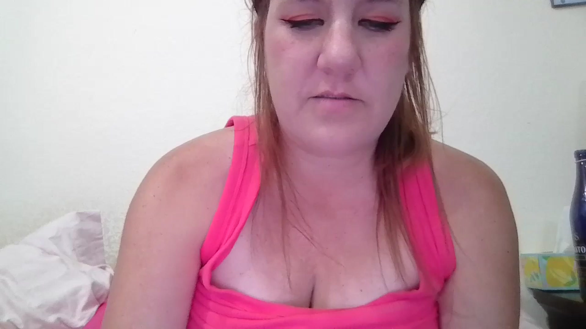 Gallery image thumbnail from Kenzie_leigh's myfreecams stream on, 07/23/2025, 18:04 image 11 of 20