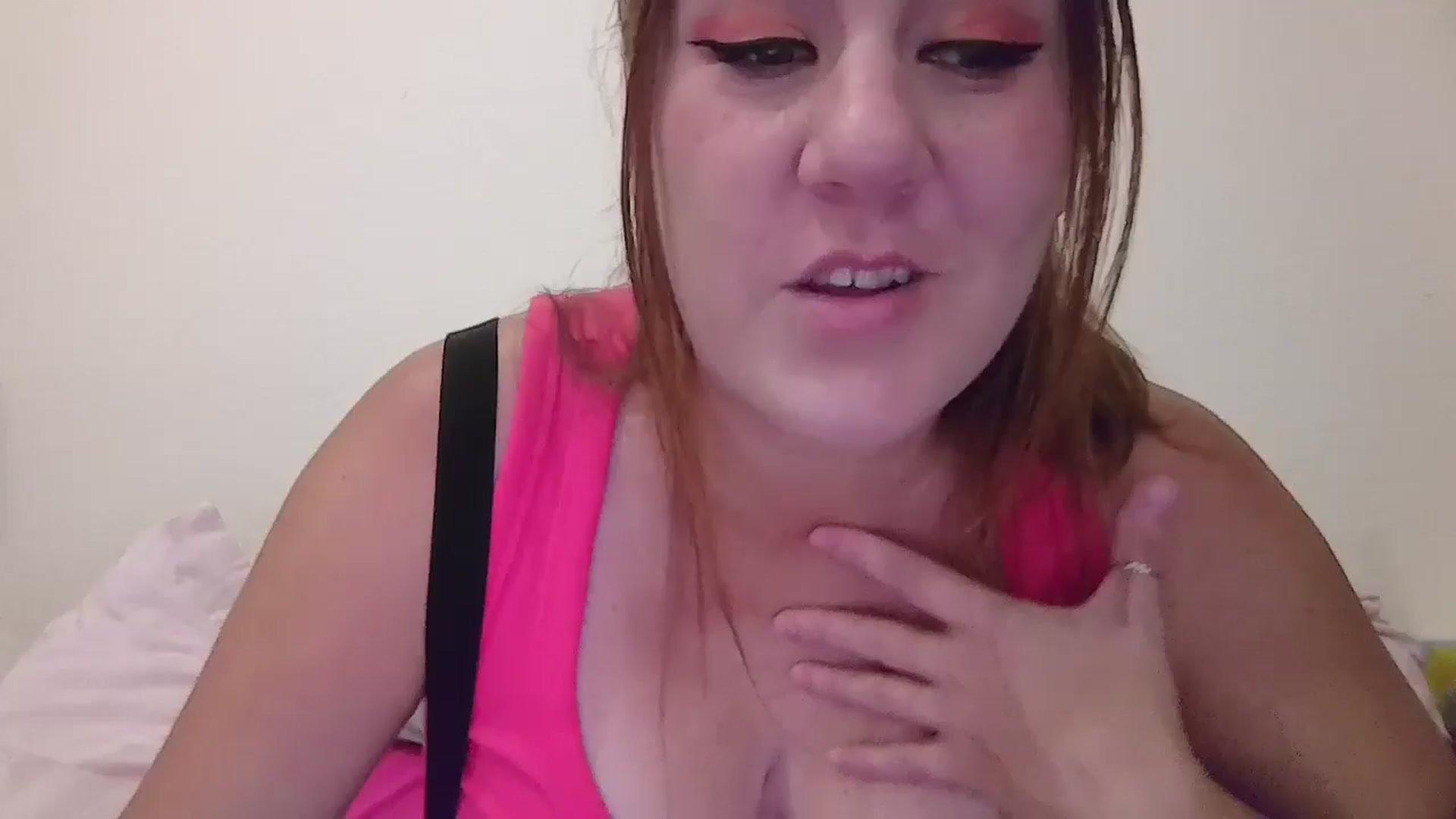 Gallery image thumbnail from Kenzie_leigh's myfreecams stream on, 07/23/2025, 18:04 image 1 of 20