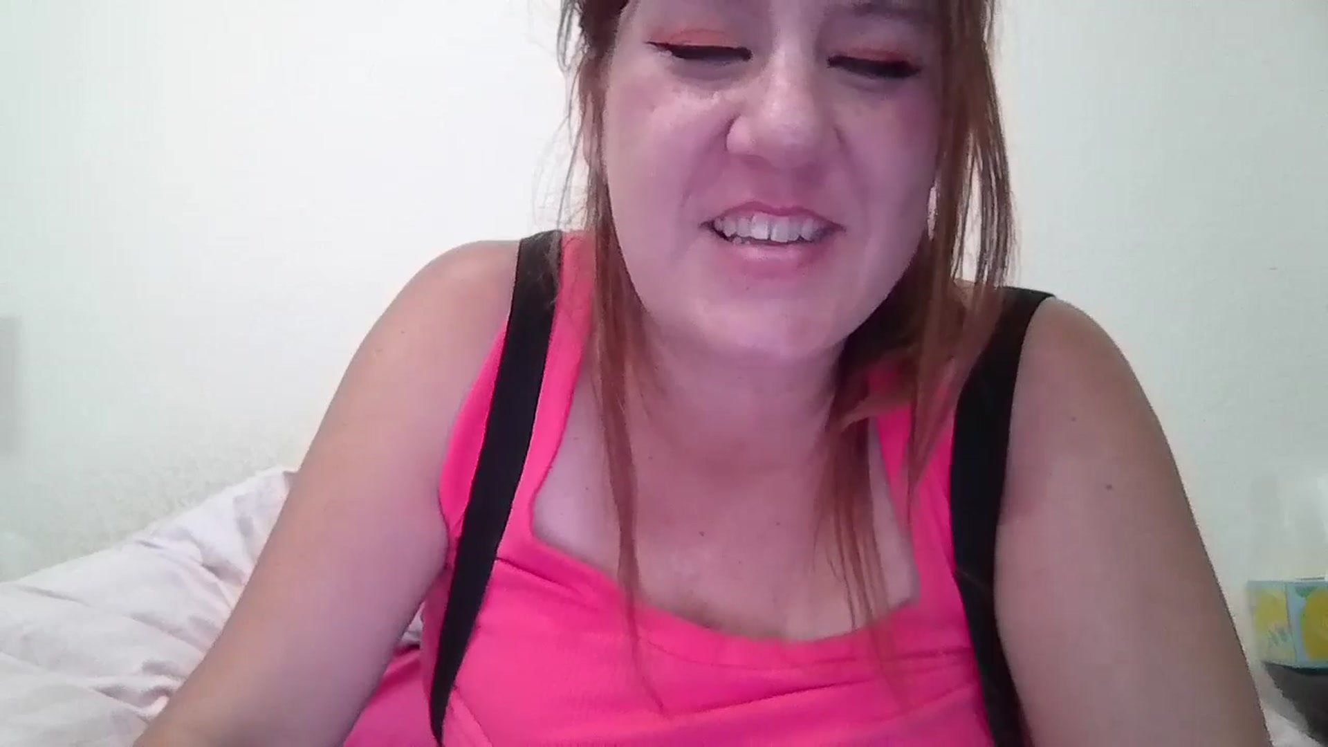 Gallery image thumbnail from Kenzie_leigh's myfreecams stream on, 07/23/2025, 18:04 image 19 of 20