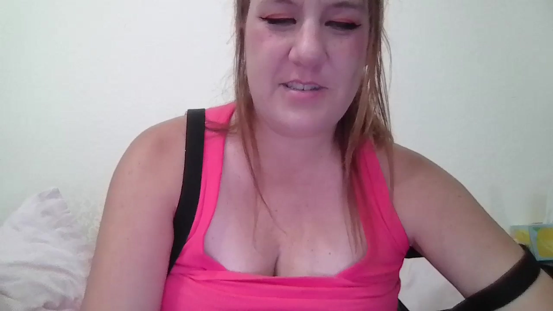 Gallery image thumbnail from Kenzie_leigh's myfreecams stream on, 07/23/2025, 18:04 image 5 of 20