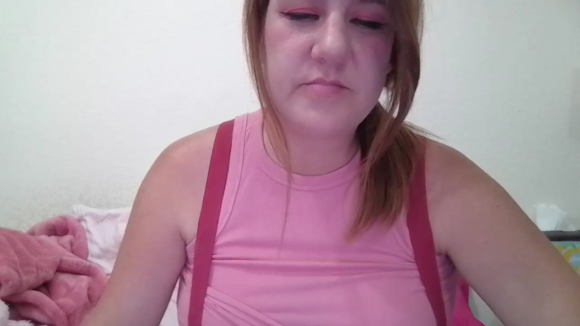 Gallery image thumbnail from Kenzie_leigh's myfreecams stream on, 07/24/2025, 18:37 image 16 of 20