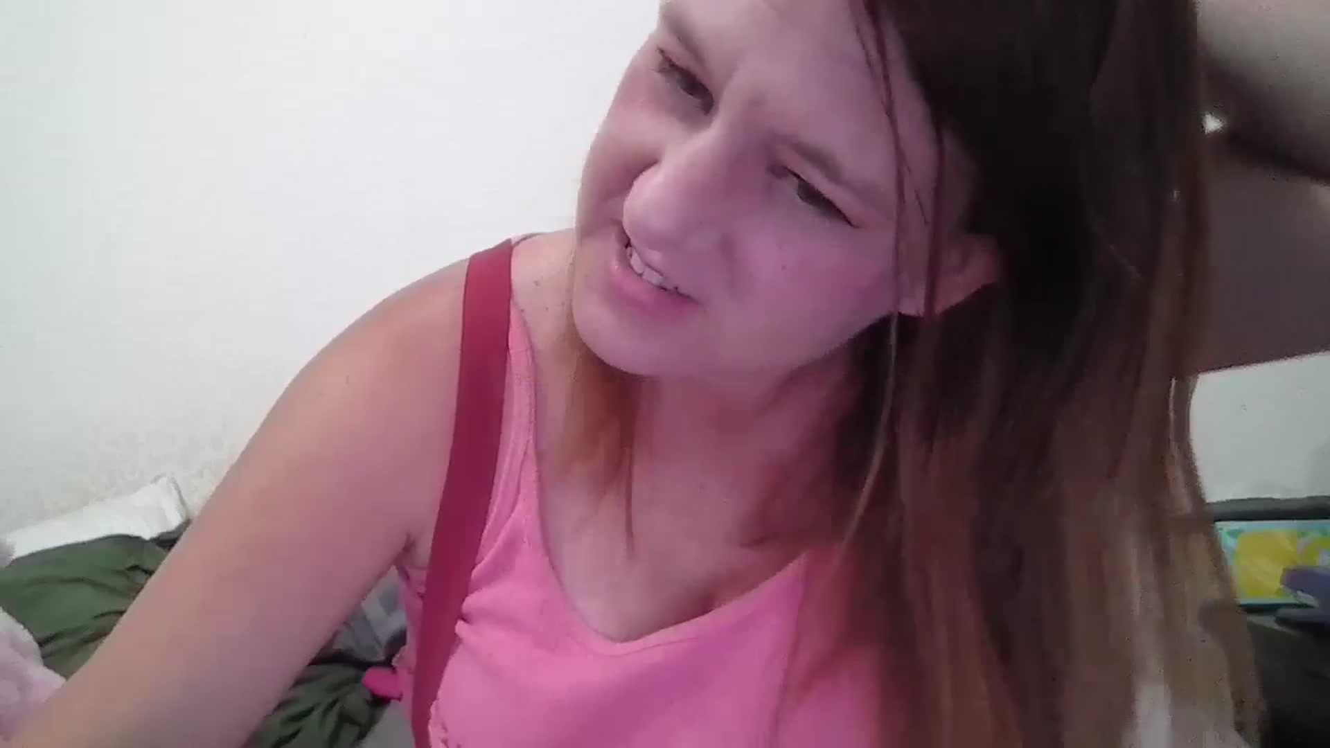 Gallery image thumbnail from Kenzie_leigh's myfreecams stream on, 08/10/2025, 17:09 image 6 of 20