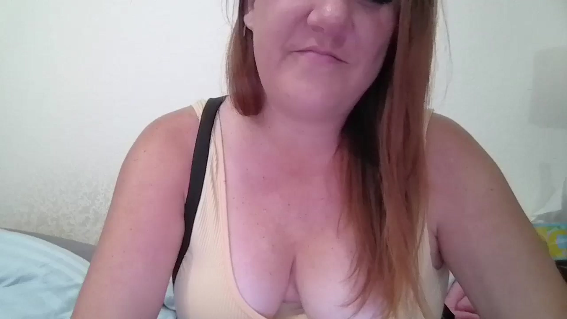 Gallery image thumbnail from Kenzie_leigh's myfreecams stream on, 10/01/2025, 20:16 image 5 of 20