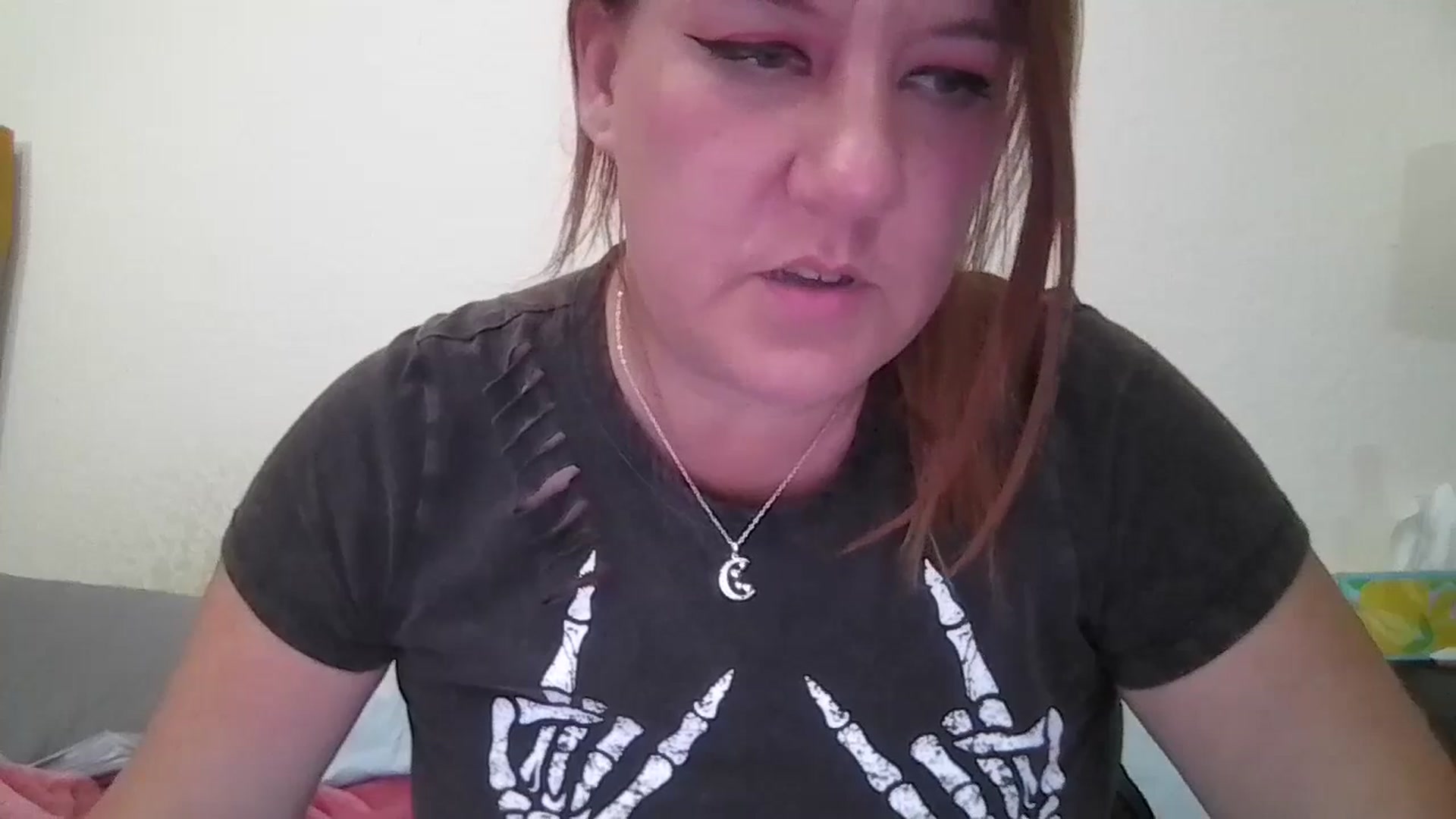 Gallery image thumbnail from Kenzie_leigh's myfreecams stream on, 10/03/2025, 19:04 image 17 of 20