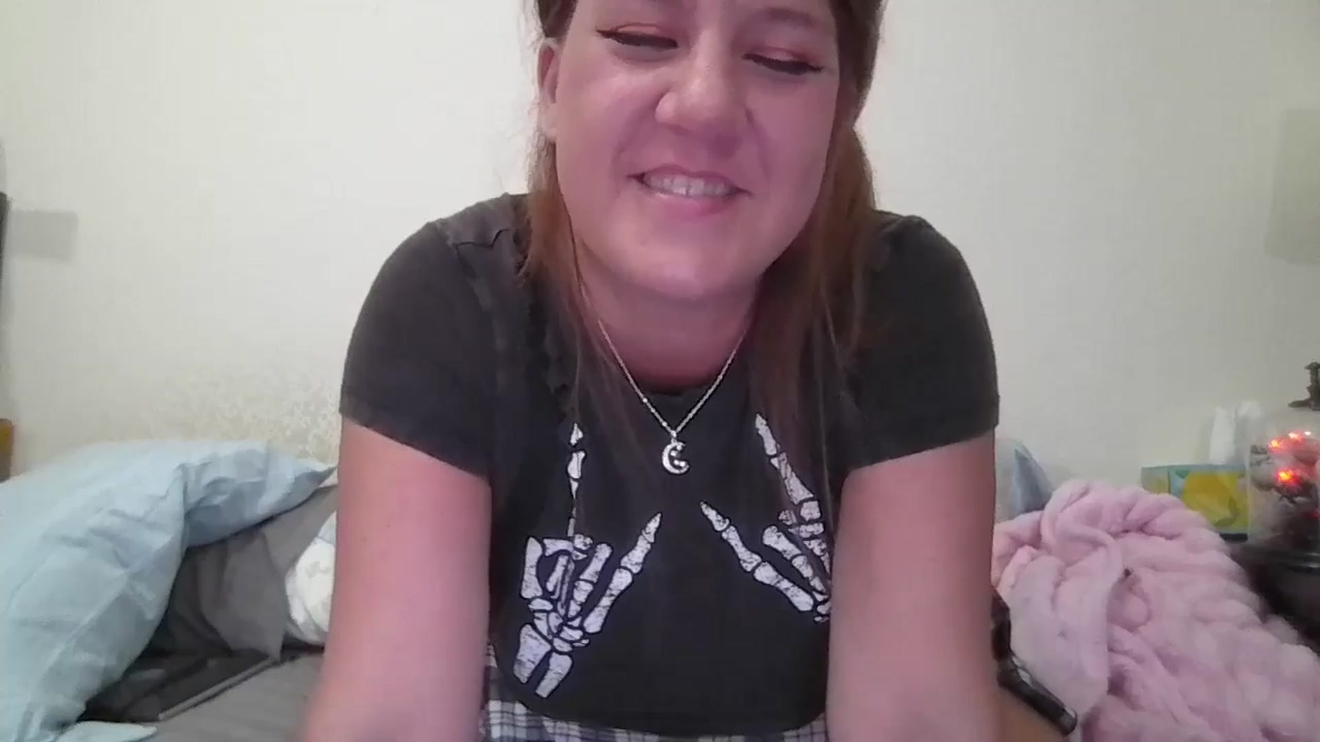Gallery image thumbnail from Kenzie_leigh's myfreecams stream on, 10/10/2025, 20:17 image 8 of 20