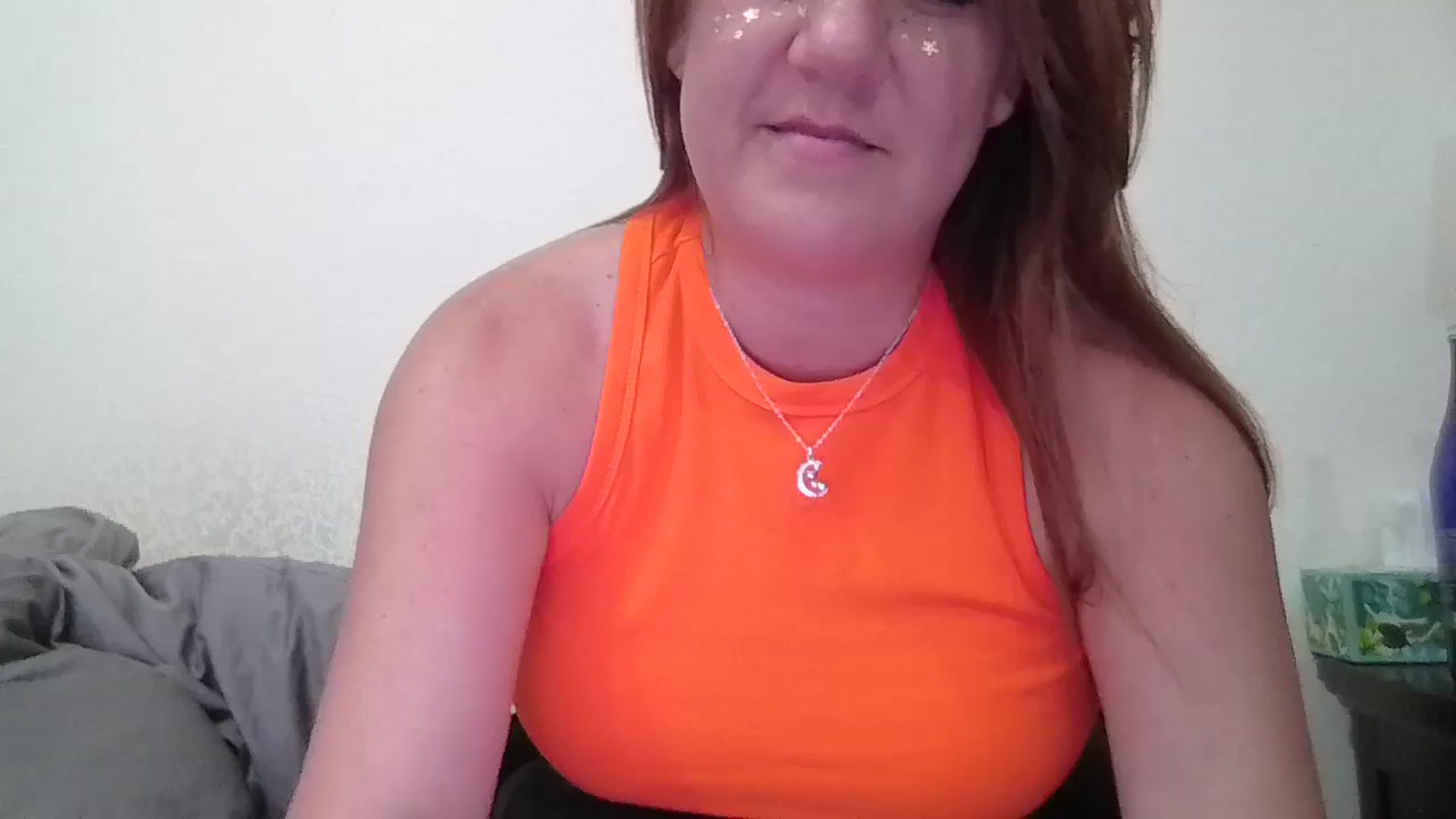 Gallery image thumbnail from Kenzie_leigh's myfreecams stream on, 10/15/2025, 19:15 image 7 of 20